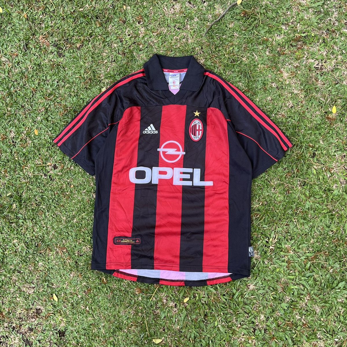 Adidas Vintage Ac milan jersey by adidas Size US L / EU 52-54 / 3 - 1 Thumbnail