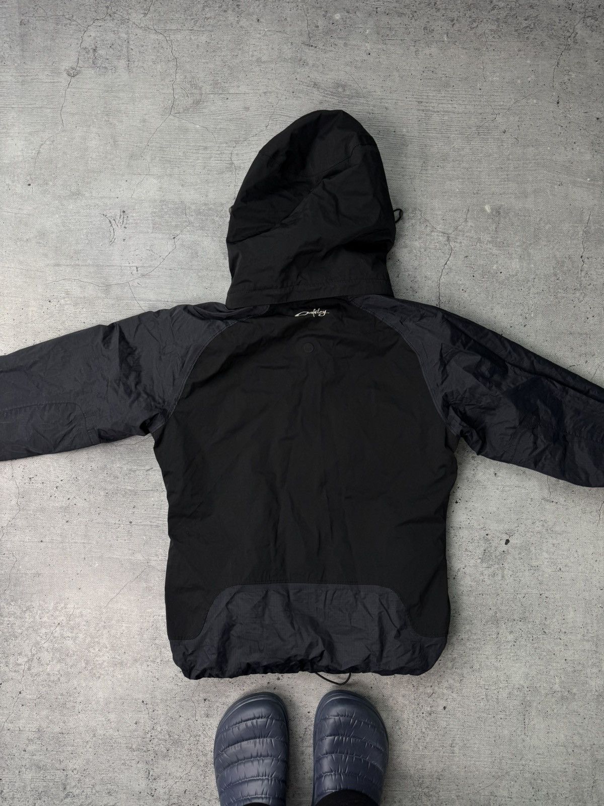 Oakley Vintage 90’s Oakley Y2K Ski Gorpcore Monogram Jacket Size S / US 4 / IT 40 - 17 Thumbnail