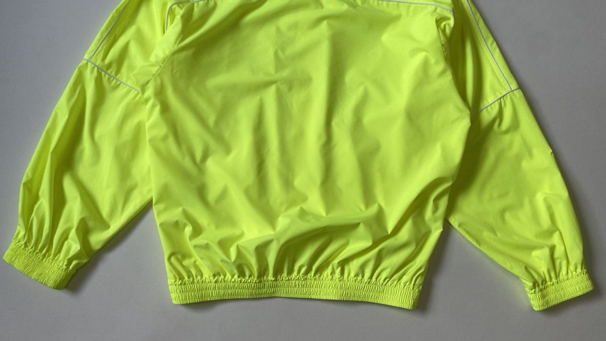 Balenciaga S/S 20 Neon Yellow ‘B’ Logo Track Jacket Size US M / EU 48-50 / 2 - 17 Thumbnail