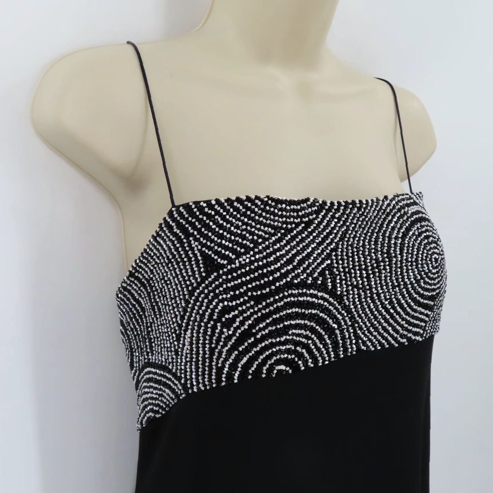 Vintage Vintage JS Boutique Womens 14 Black Beaded Maxi Dress Gown User: Vintage JS Boutique Womens Size 14 Black Beaded Maxi Dress Gown Size XL / US 12-14 / IT 48-50 - 2 Thumbnail