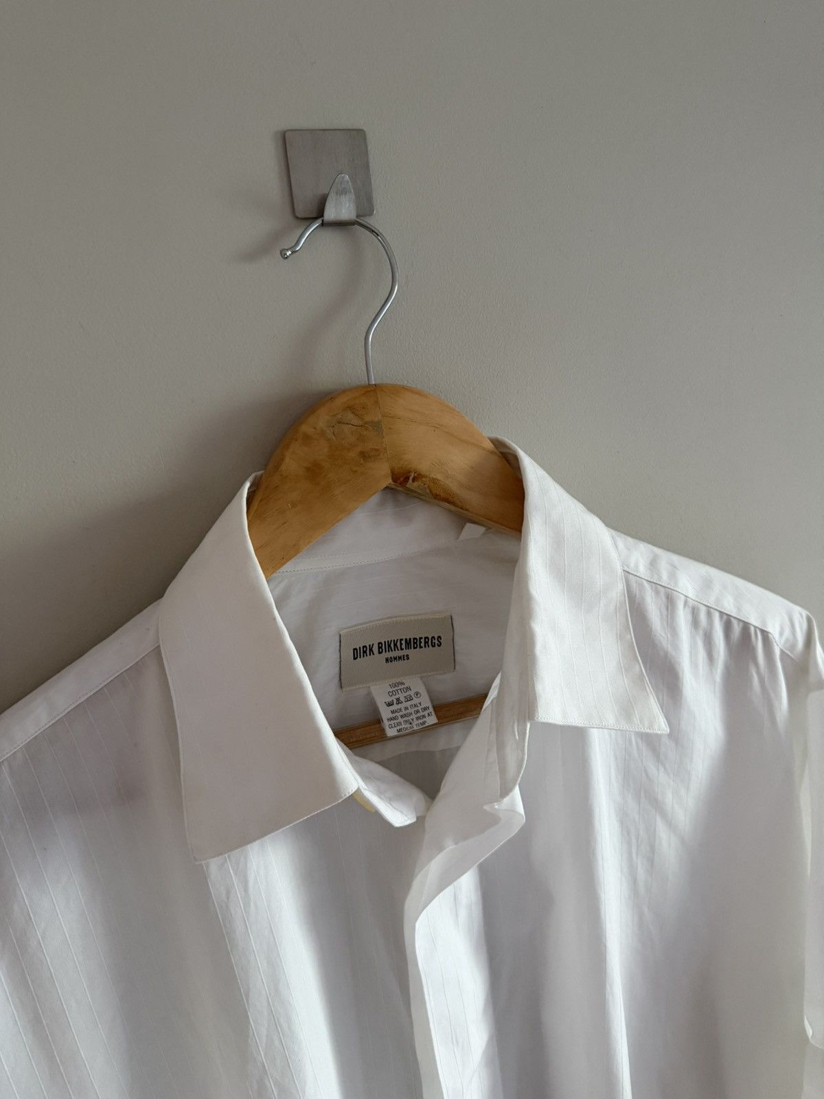 Dirk Bikkembergs Dirk Bikkembergs White Shirt with Open Sleeve Slits Size US L / EU 52-54 / 3 - 4 Thumbnail