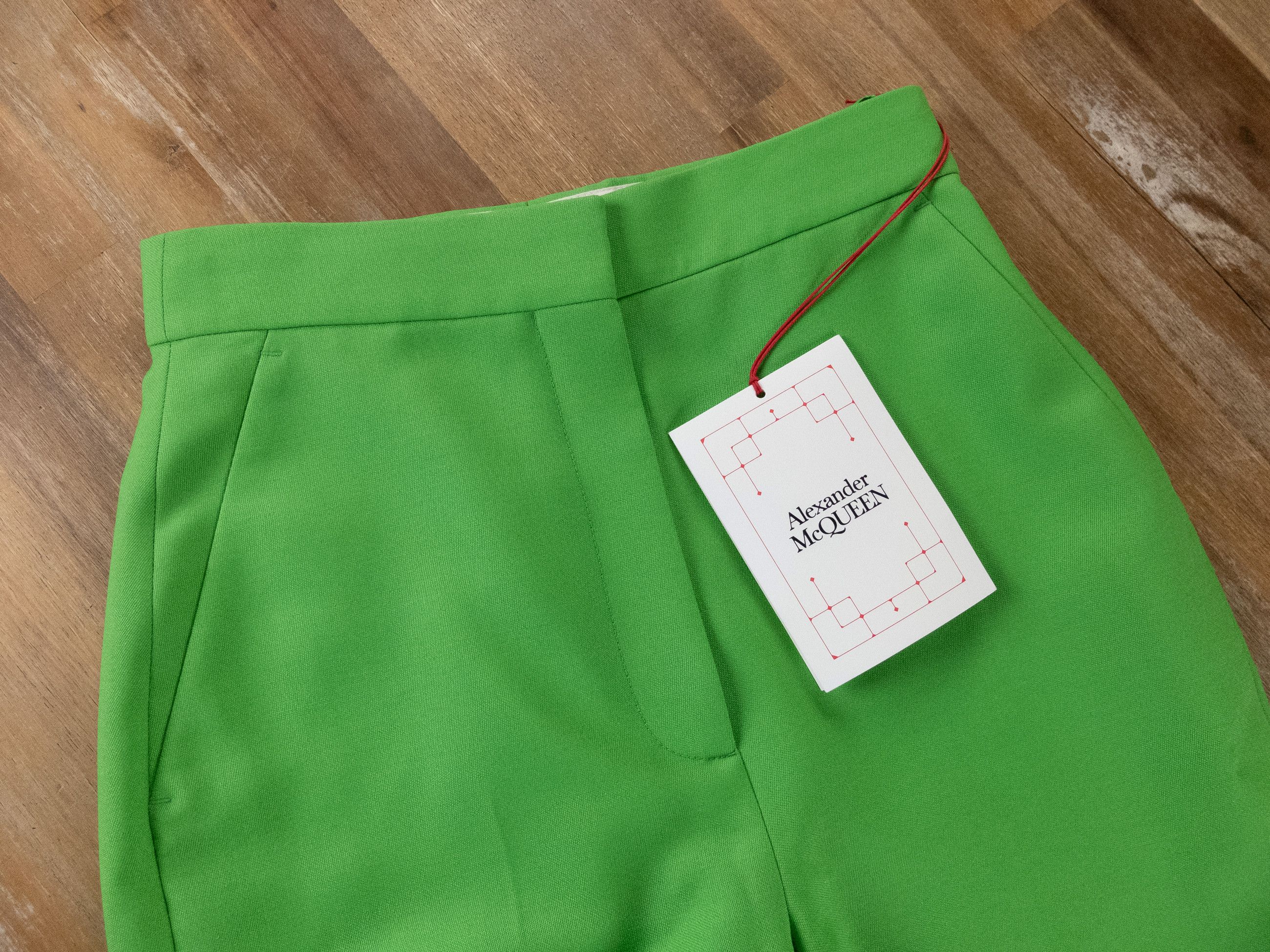 Alexander McQueen ALEXANDER MCQUEEN green wool mohair cigarette pants 4 40 q Size 27" / US 4 / IT 40 - 7 Thumbnail