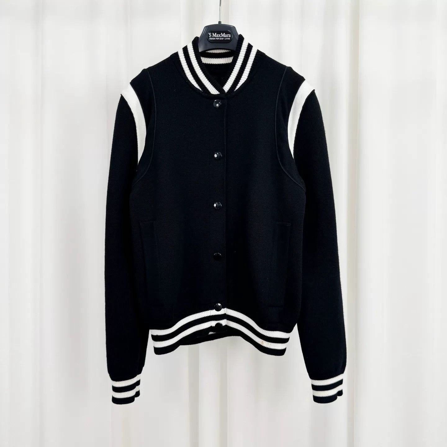 Givenchy givenchy black and white wool baseball jacket Size US M / EU 48-50 / 2 - 1 Thumbnail