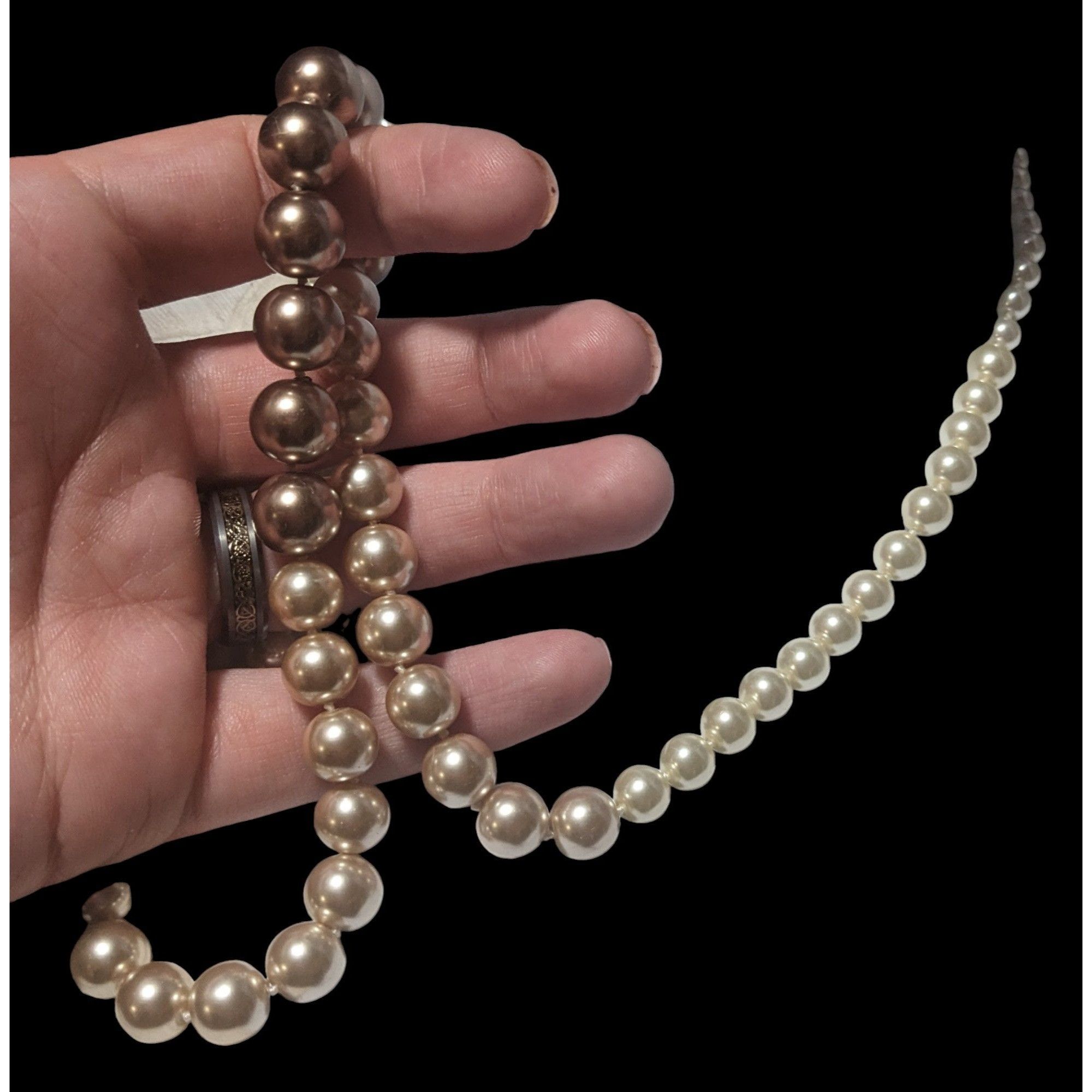 Other Elegant Triple Tone Graduated Glass Pearl Necklace Size ONE SIZE - 2 Thumbnail