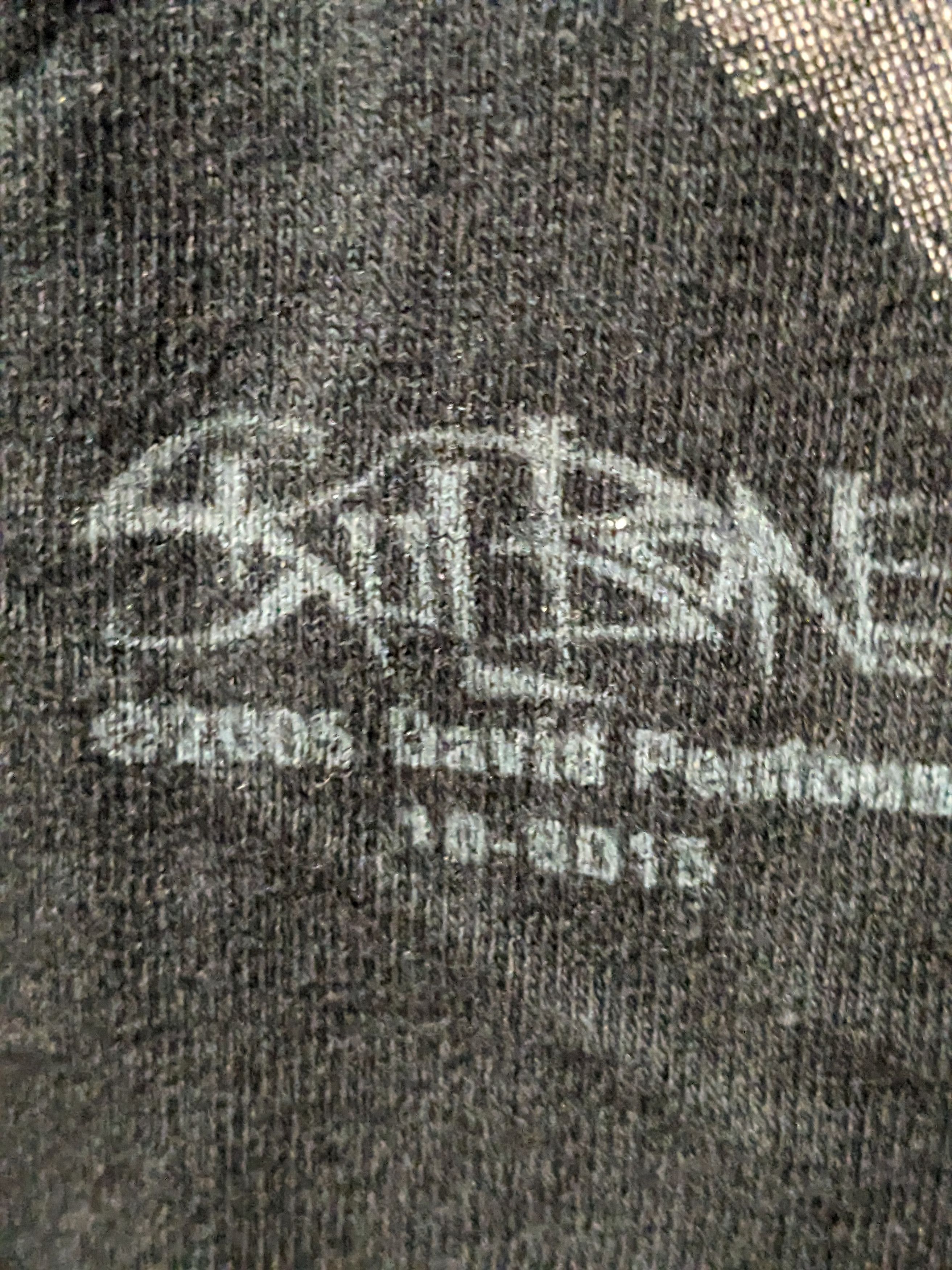 Vintage Vintage 2005 SkulBone Skull Skeleton Blood Large T-Shirt Size US L / EU 52-54 / 3 - 3 Thumbnail