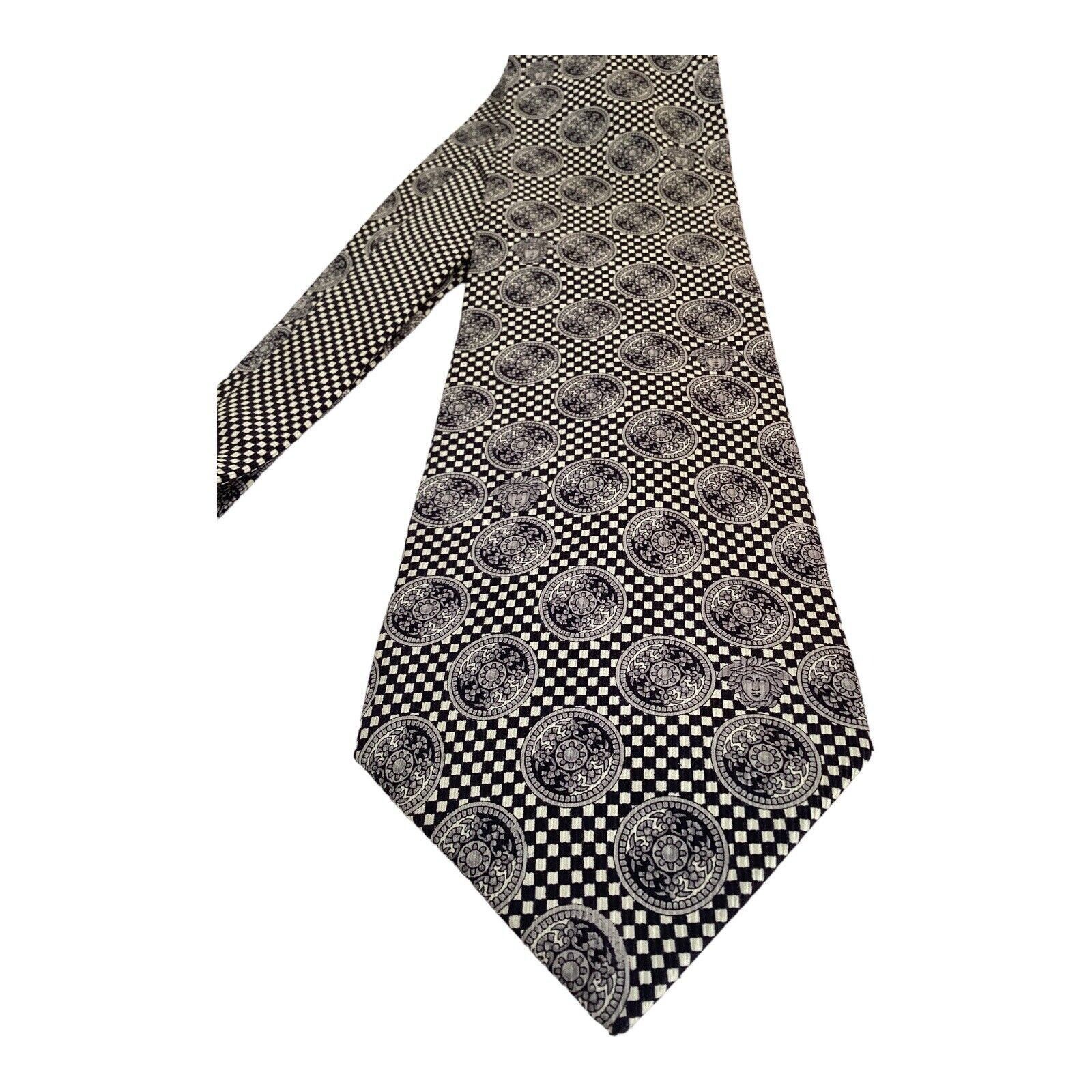 Versace GIANNI VERSACE Black & White Baroque Monogrammed Italy Silk Size ONE SIZE - 6 Thumbnail