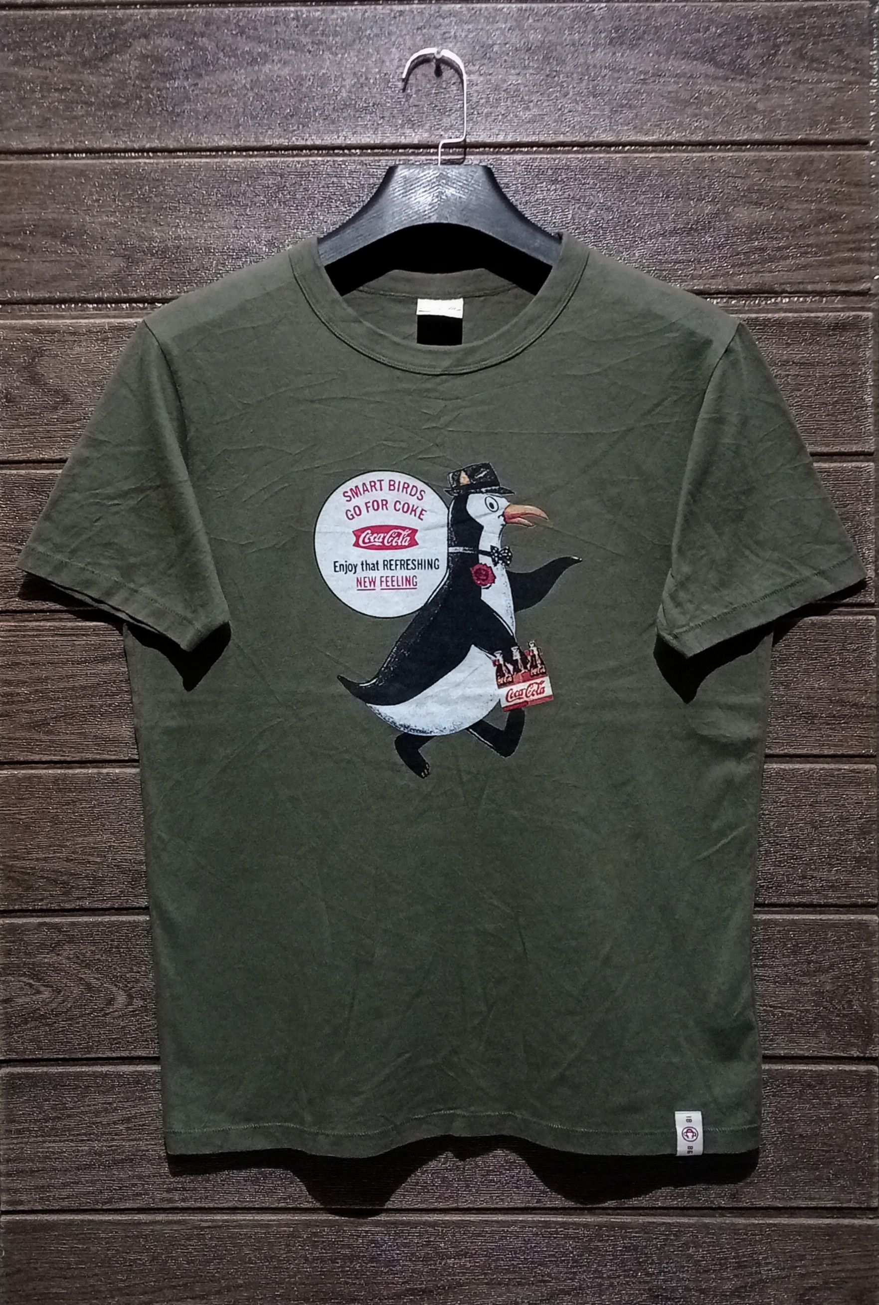 Coca Cola Vintage Coca-Cola Penguin Single Stitch Tee Very Rare Size US L / EU 52-54 / 3 - 1 Thumbnail