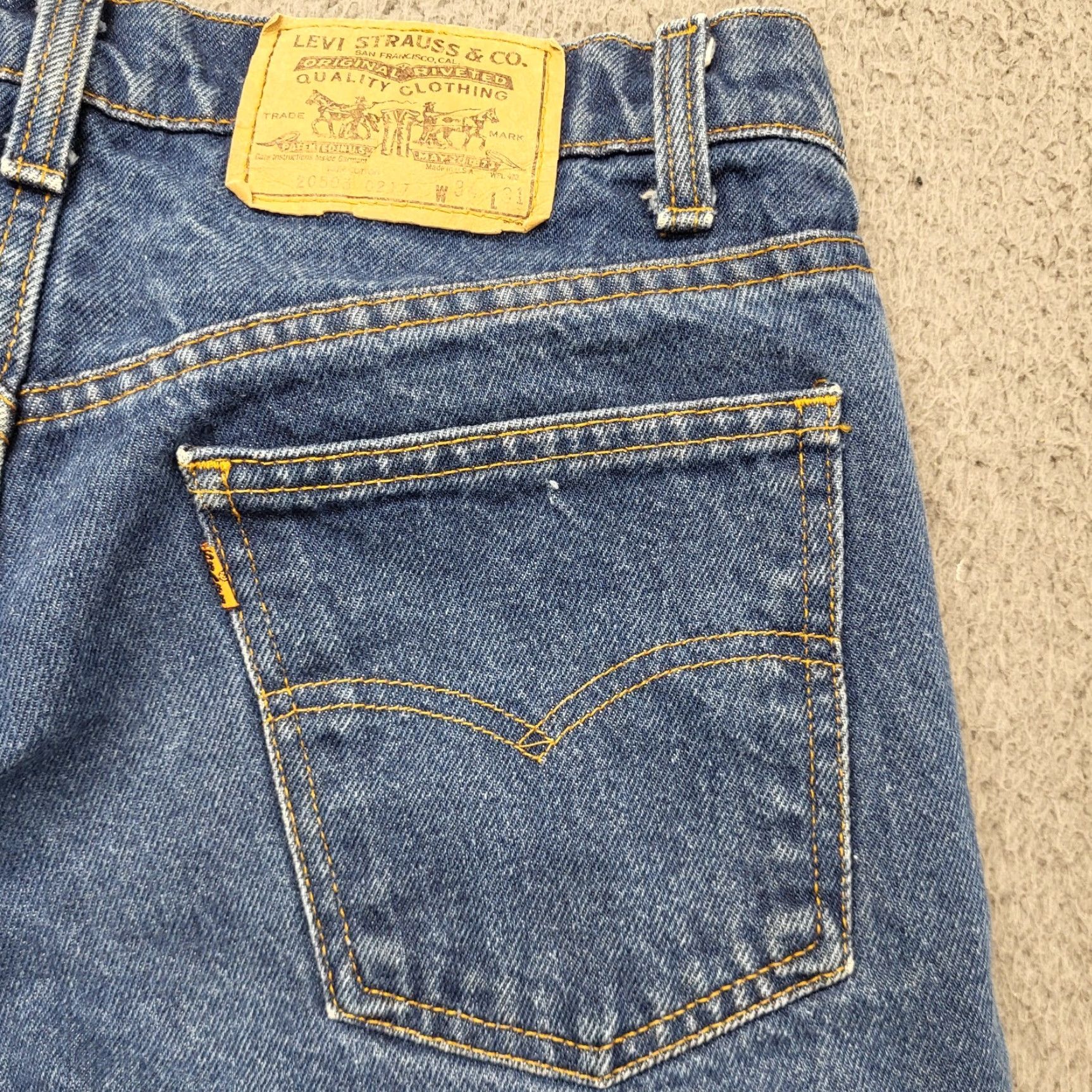 Levi's VINTAGE Levi's 505 Jeans Mens 34x31 Blue Straight Orange Tab 90s Made in USA Denim Size US 34 / EU 50 - 2 Thumbnail