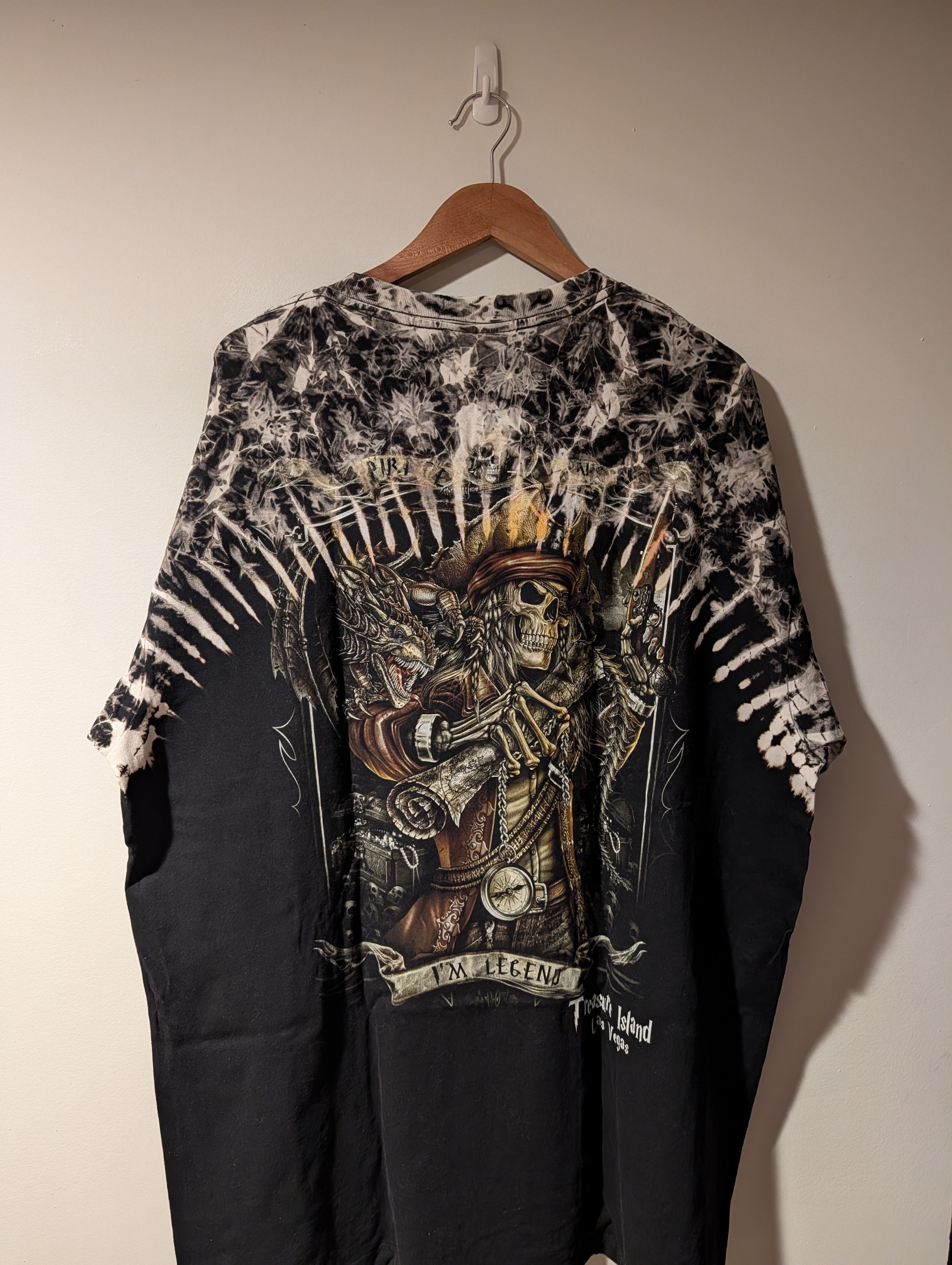 Arts & Science Vintage Y2K Treasure Island Pirate Skull All Over T-Shirt Size US XXL / EU 58 / 5 - 4 Thumbnail