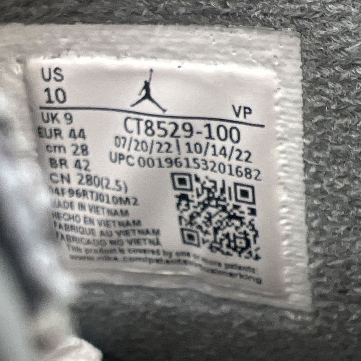 Air Jordan 6 cool grey