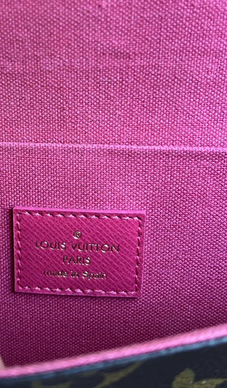 Louis Vuitton Louis Vuitton Felicie Christmas 2021 Limited Edition Clutch Size ONE SIZE - 5 Thumbnail