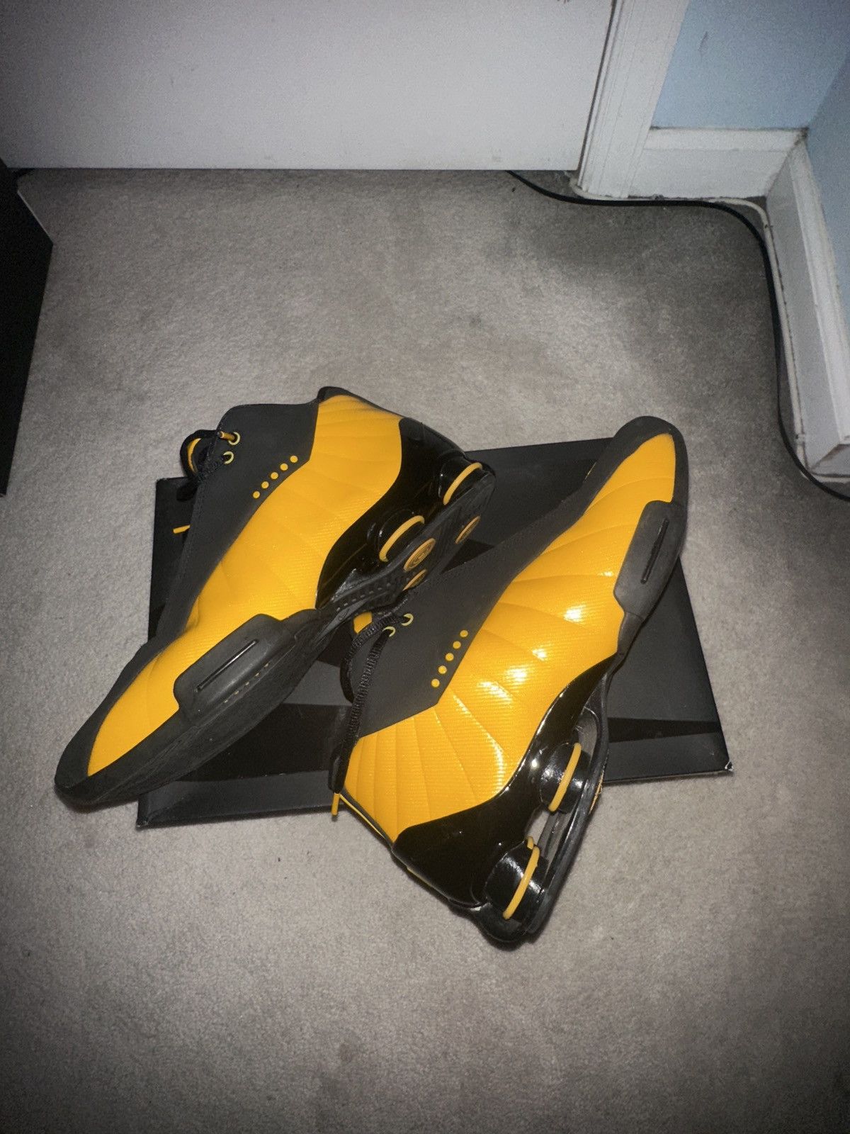 Nike Nike Shox BB4 “Black/Yellow” – Size 12 Size US 12 / EU 45 - 5 Thumbnail