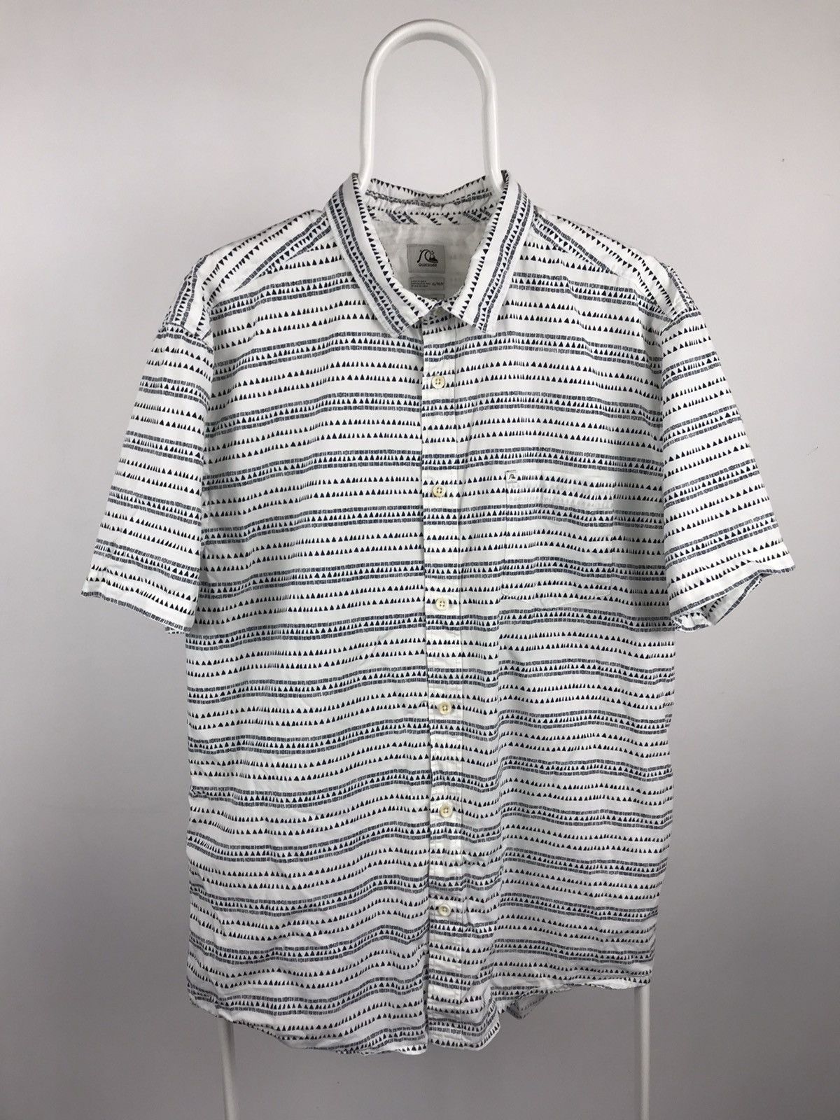 Quiksilver × Vintage Quiksilver Short Sleeve Surf Shirt Size US XL / EU 56 / 4 - 1 Thumbnail