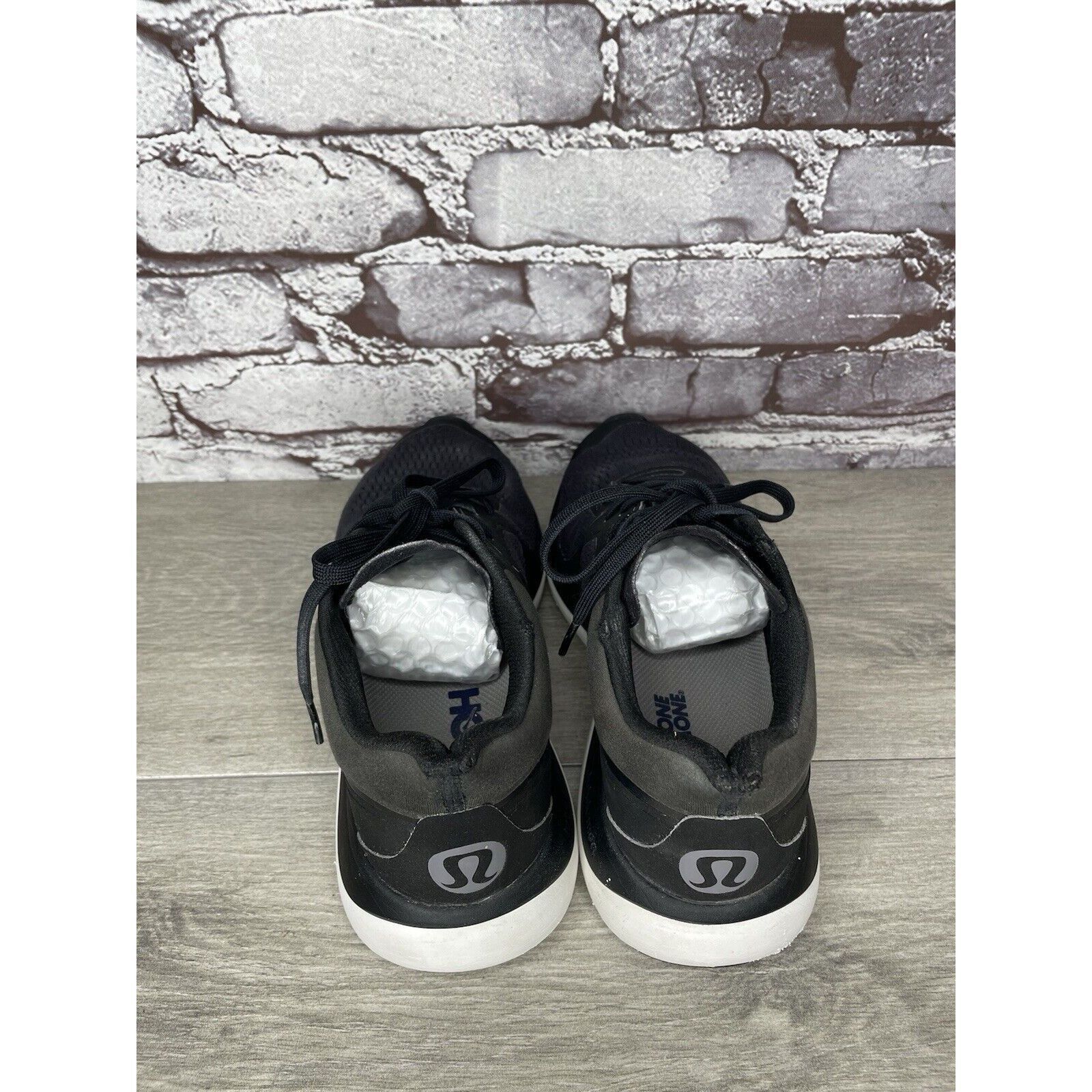 Lululemon Lululemon Black White Chargefeel Workout Low Athletic Sneake Size US 9.5 / IT 39.5 - 5 Thumbnail