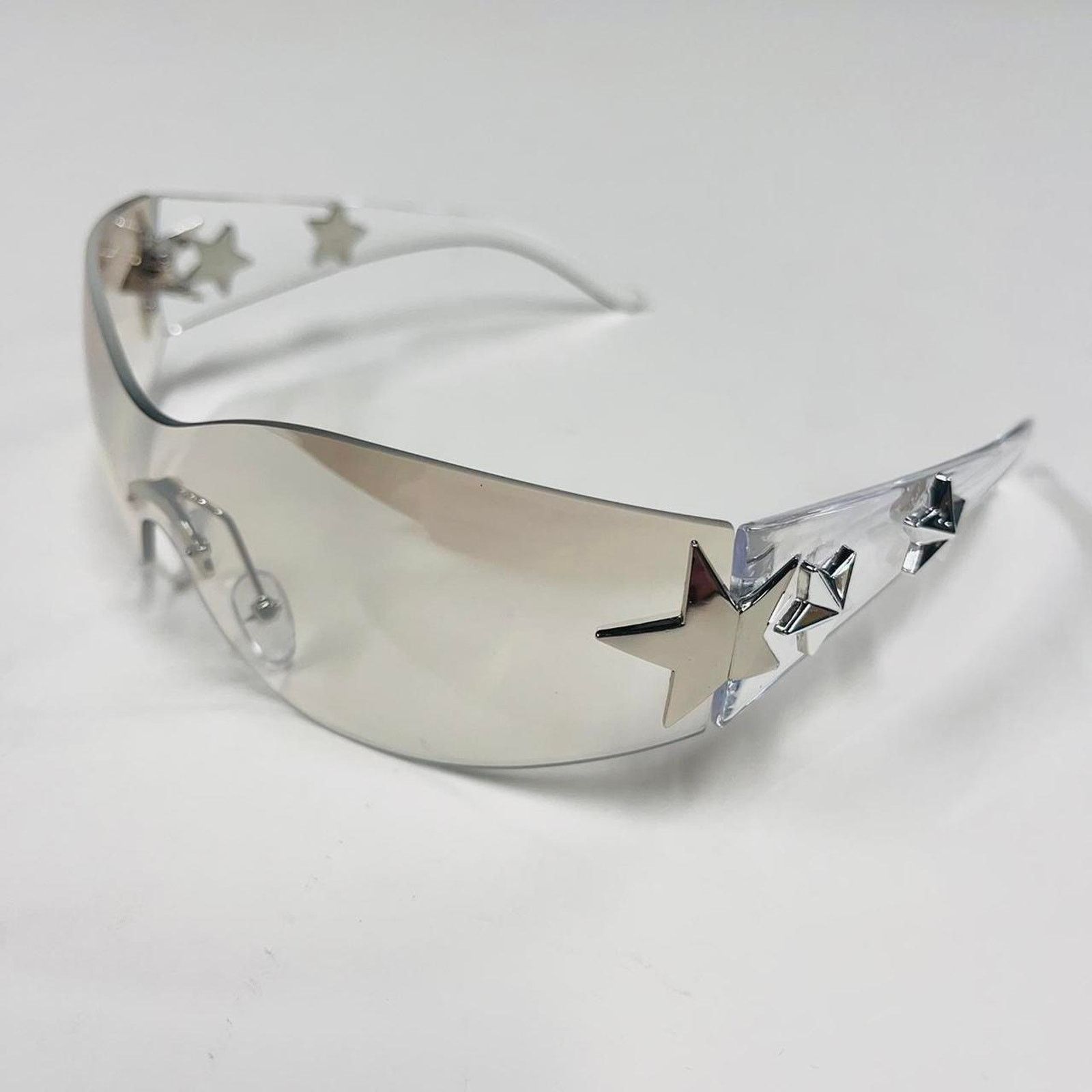 Vintage Y2k 2000s vintage style clear star sunglasses Size ONE SIZE - 2 Thumbnail