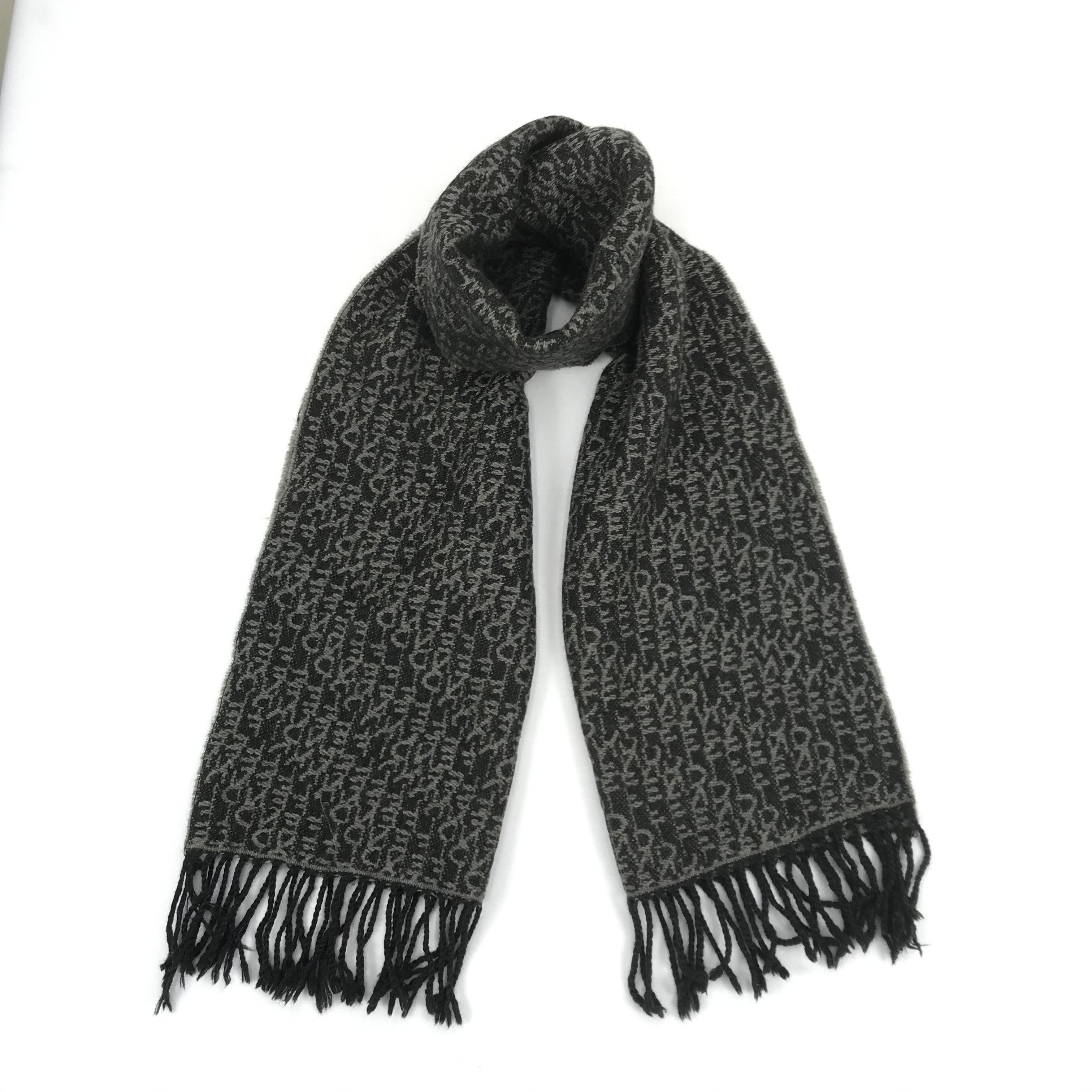 Japanese Brand Vintage Fendi Scarf Muffler Wool Scarves Size ONE SIZE - 1 Thumbnail