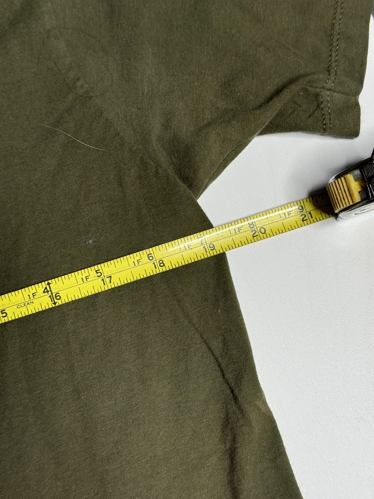 October's Very Own OVO Drake Owl Logo Tonal Tee “Olive” [L] PREOWNED Size US L / EU 52-54 / 3 - 6 Thumbnail