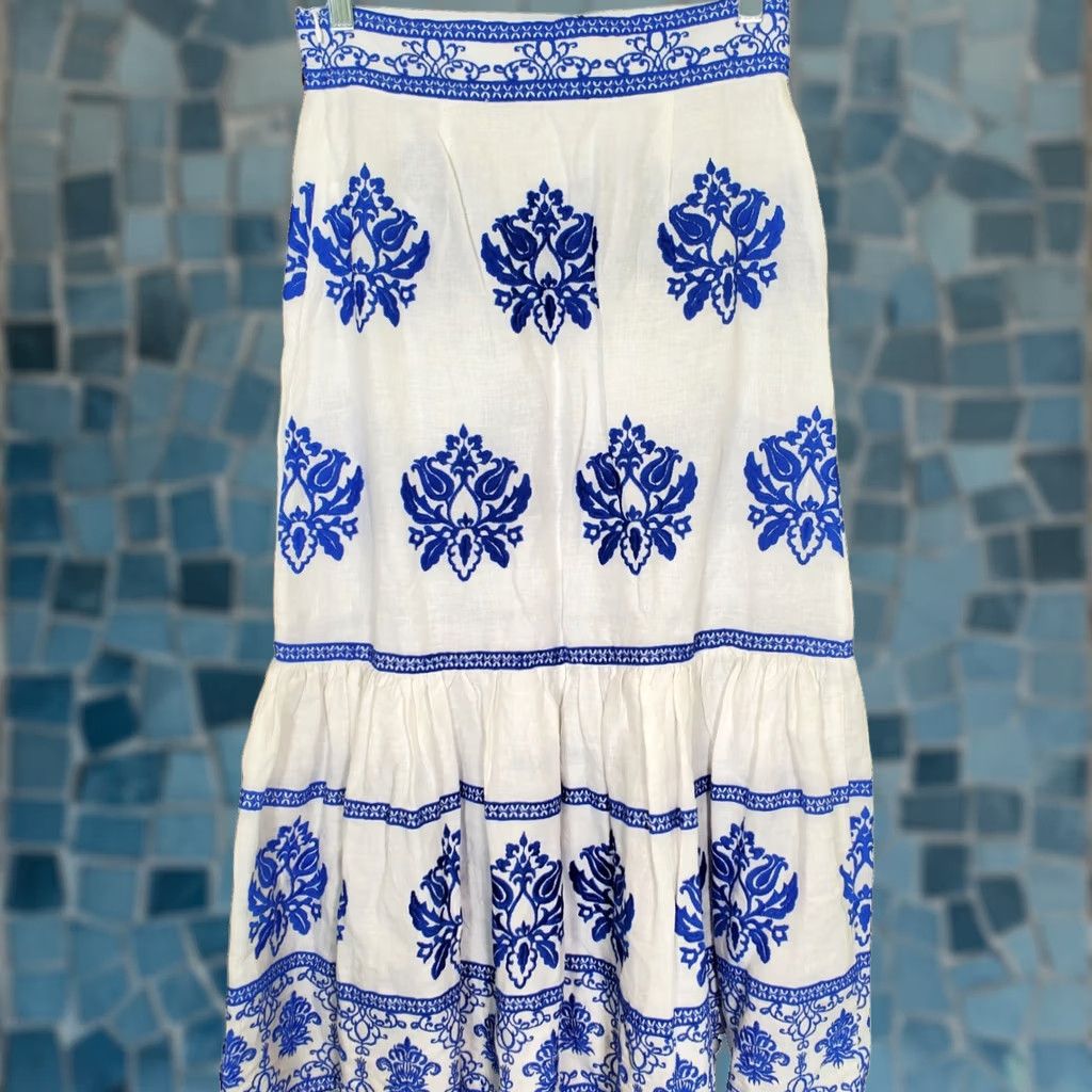 Zara ZARA Embroidered Midi Linen Skirt White/Blue Women's S New With Tags NWT Size 28" / US 6 / IT 42 - 1 Thumbnail