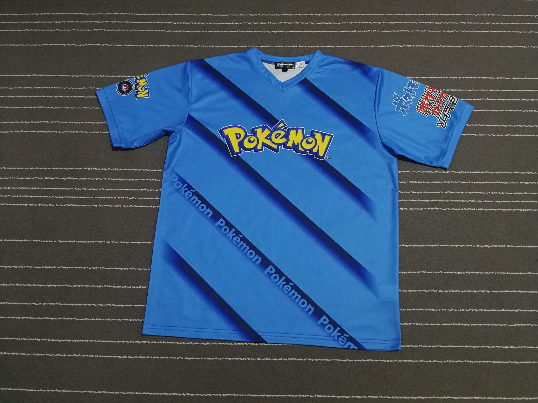 Pokemon Center X NITENDO serial No 12804 L