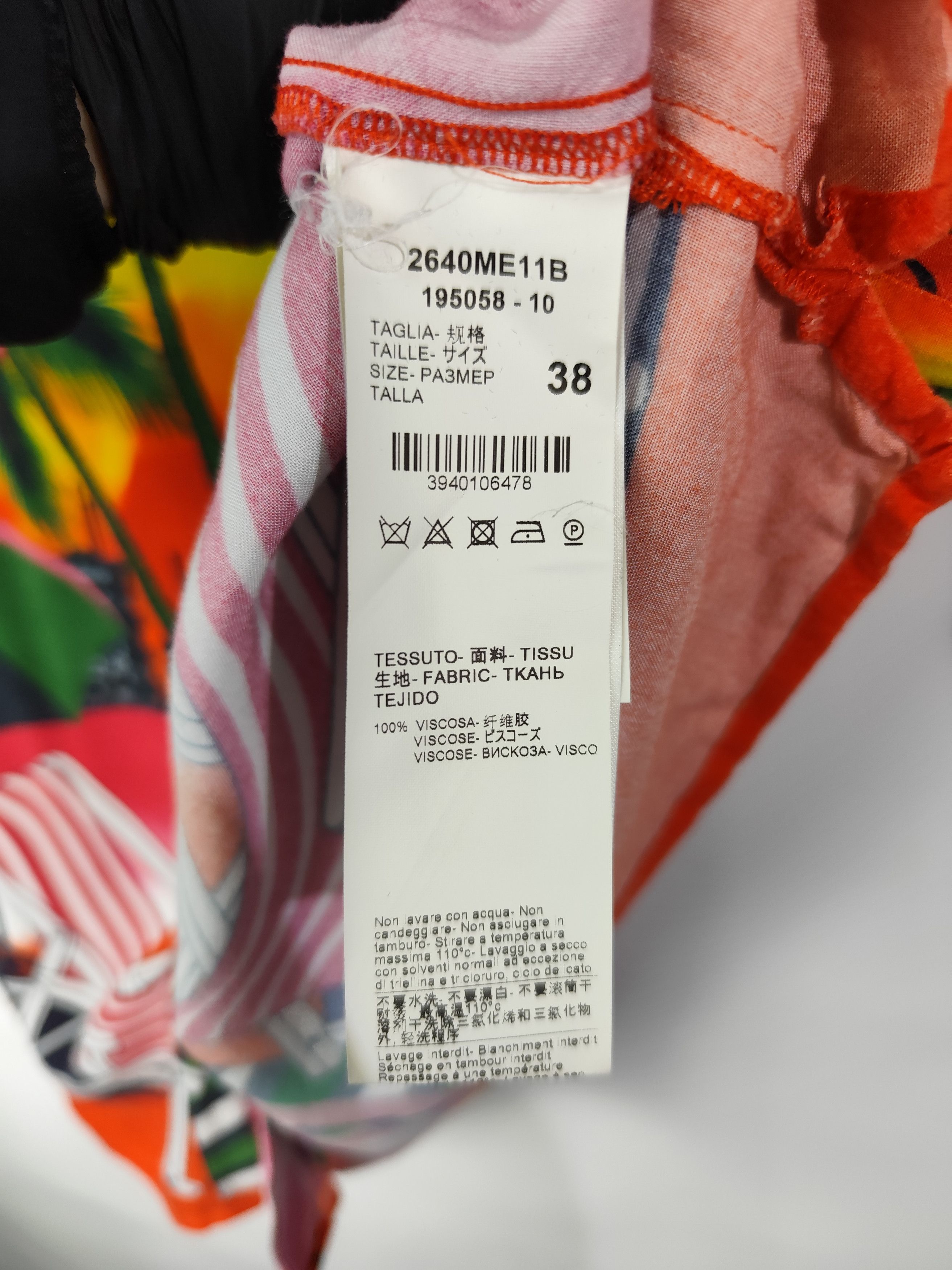 MSGM Vintage streetwear y2k sk8 designer MSGM T-shirt SZ 38 Size US M / EU 48-50 / 2 - 4 Thumbnail