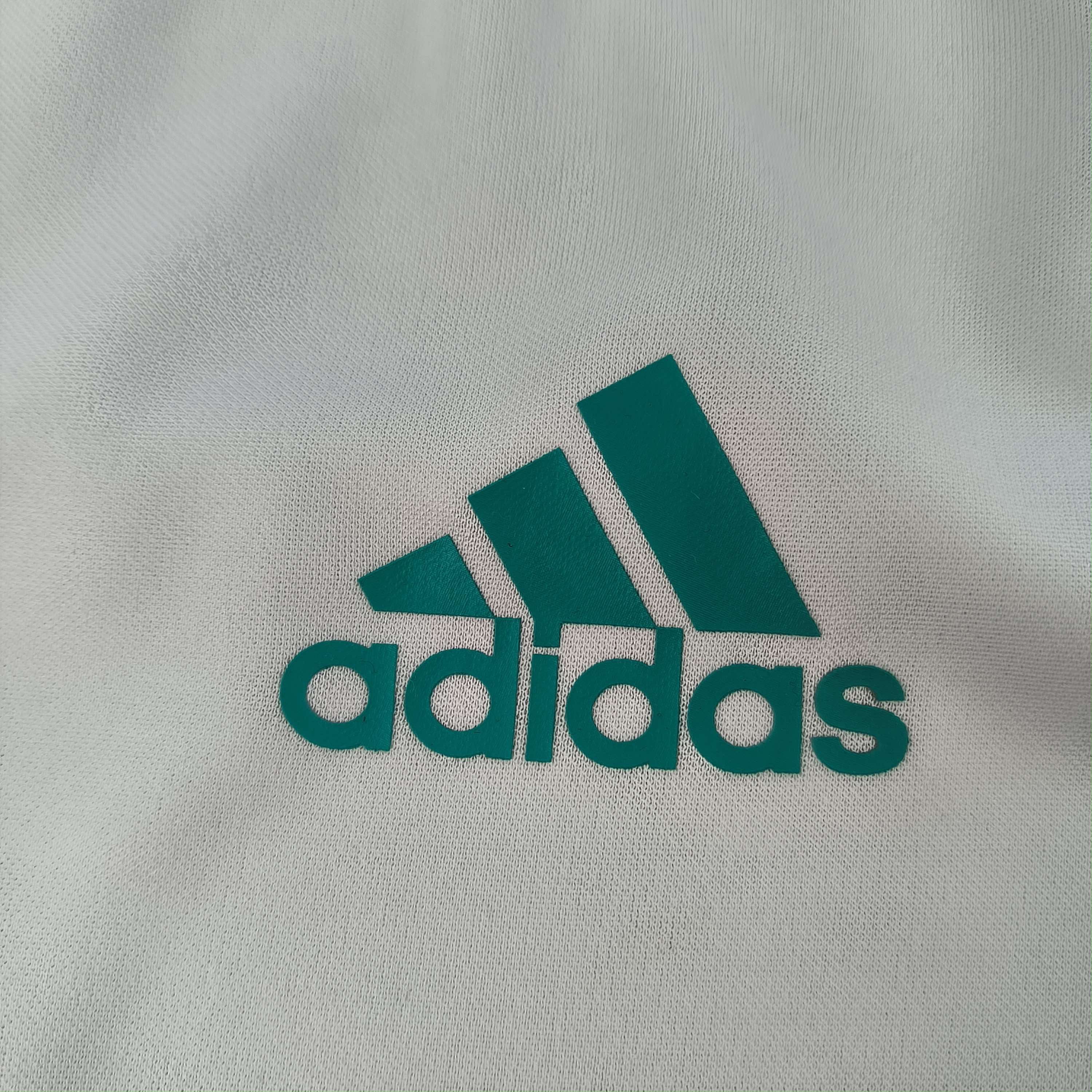 Adidas Real Madrid 2017-18 Adidas training football jersey size XS Size US XS / EU 42 / 0 - 4 Thumbnail