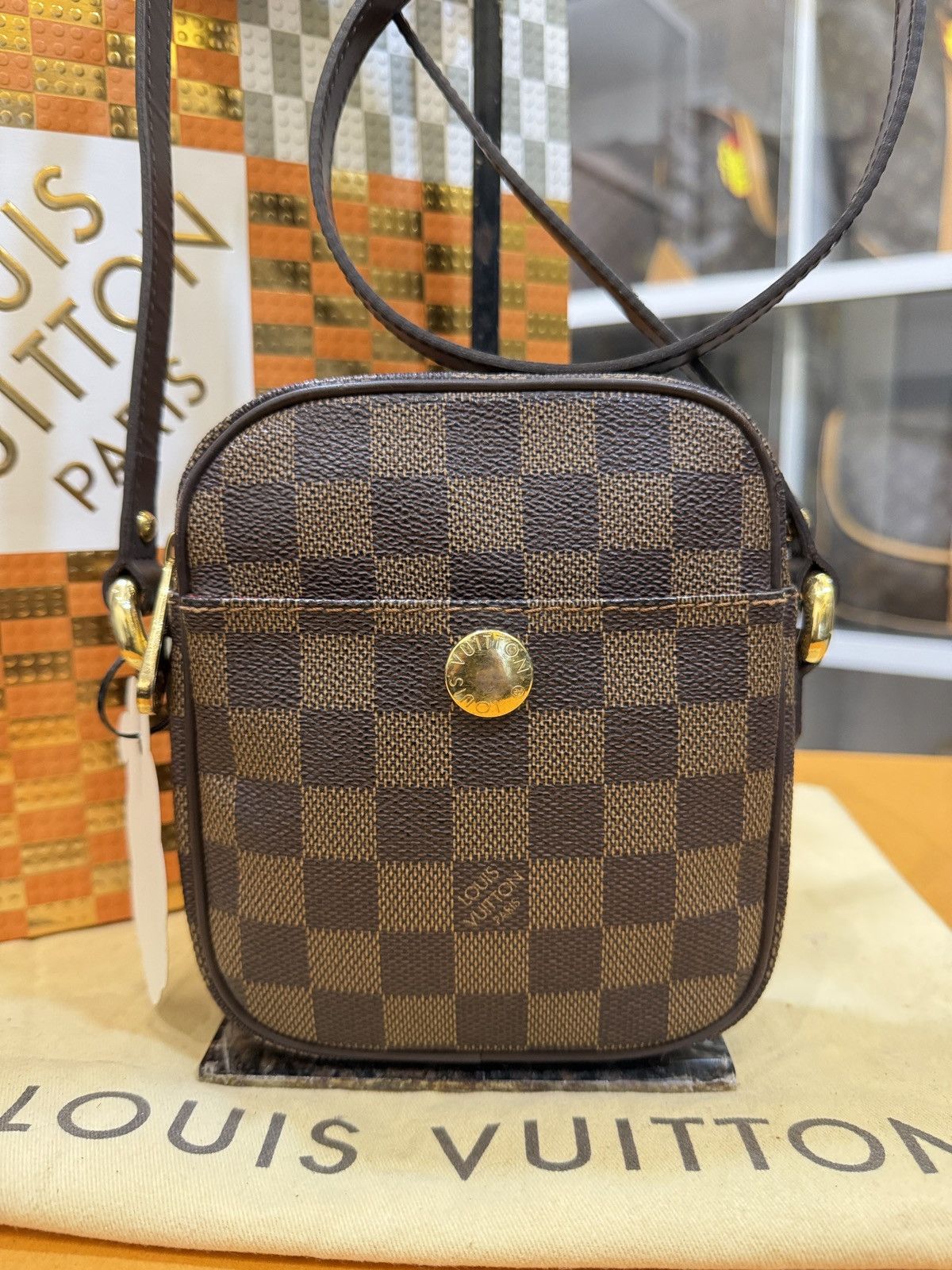 Louis Vuitton LOUIS VUITTON DAMİER EBENE RIFT -2142 Size ONE SIZE - 2 Thumbnail