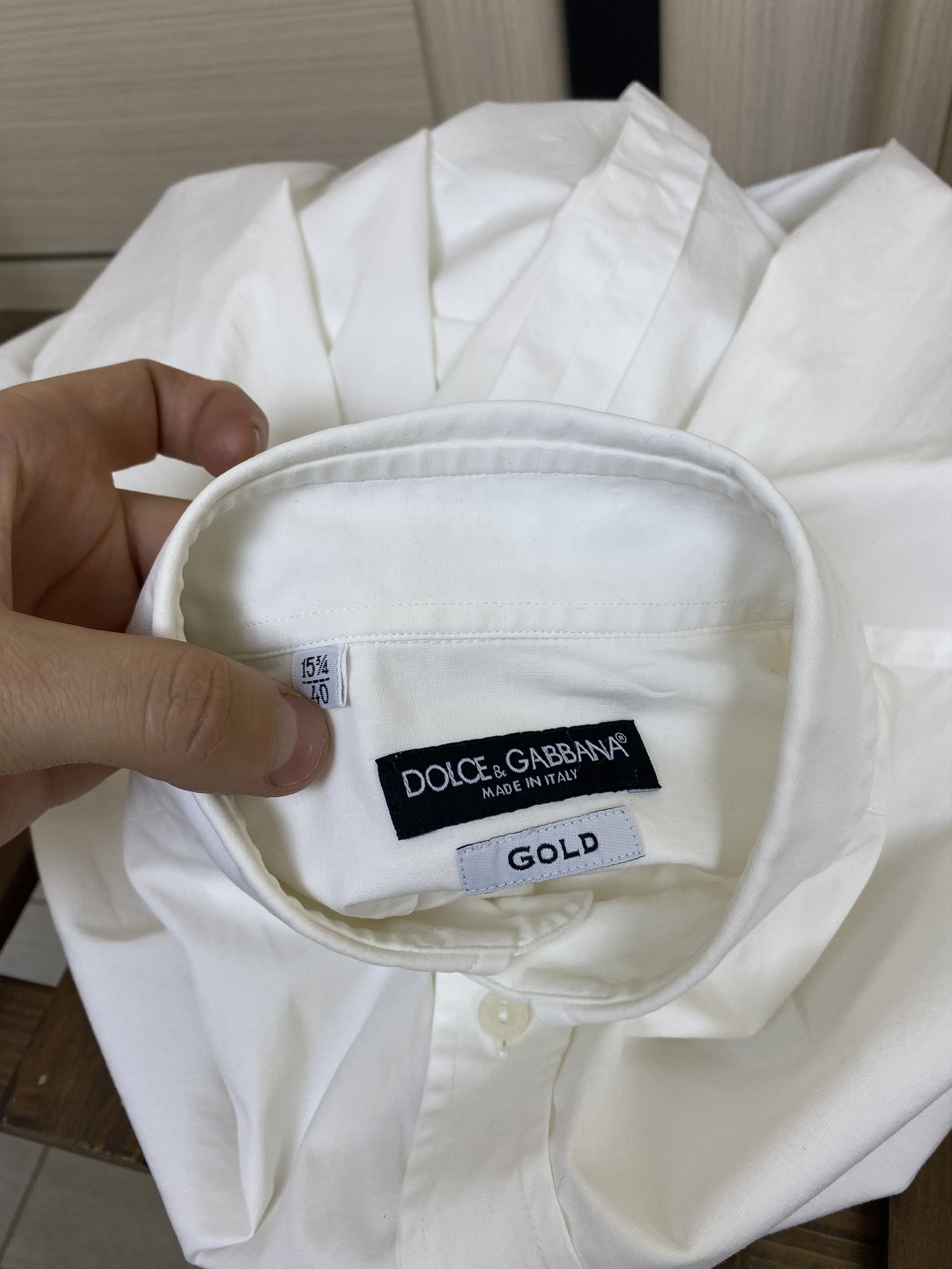 Dolce & Gabbana Classic white cotton slim-fit Dolce & Gabbana gold shirt Size US M / EU 48-50 / 2 - 13 Thumbnail