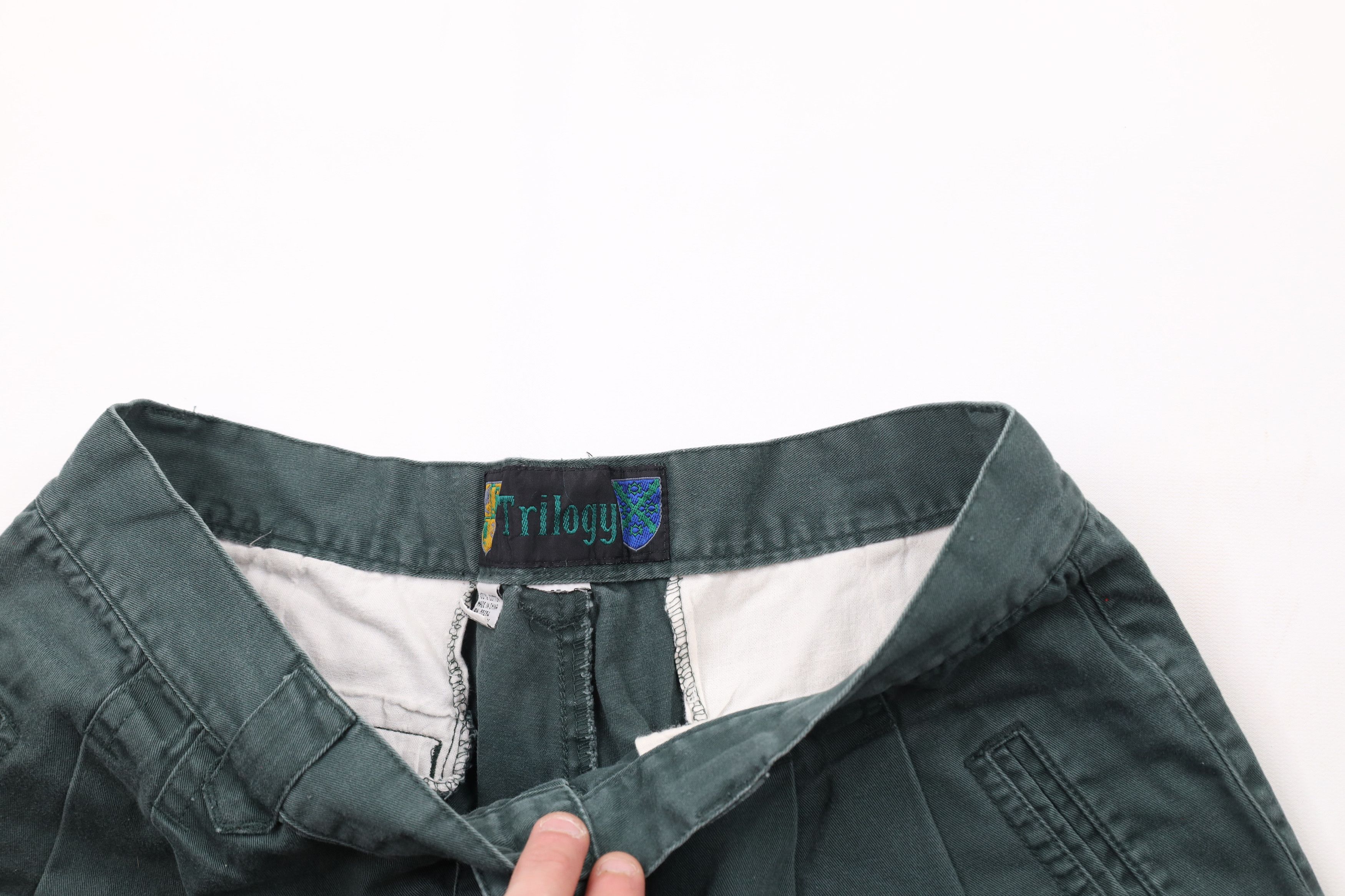 Vintage Vintage 90s Streetwear Above Knee Chino Shorts Green Cotton Size US 32 / EU 48 - 7 Thumbnail