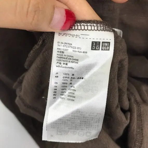 Undercover × Uniqlo Vtg UNDERCOVER JAPAN x UNIQLO Minimalist Design Tee Shirt Size US S / EU 44-46 / 1 - 4 Thumbnail