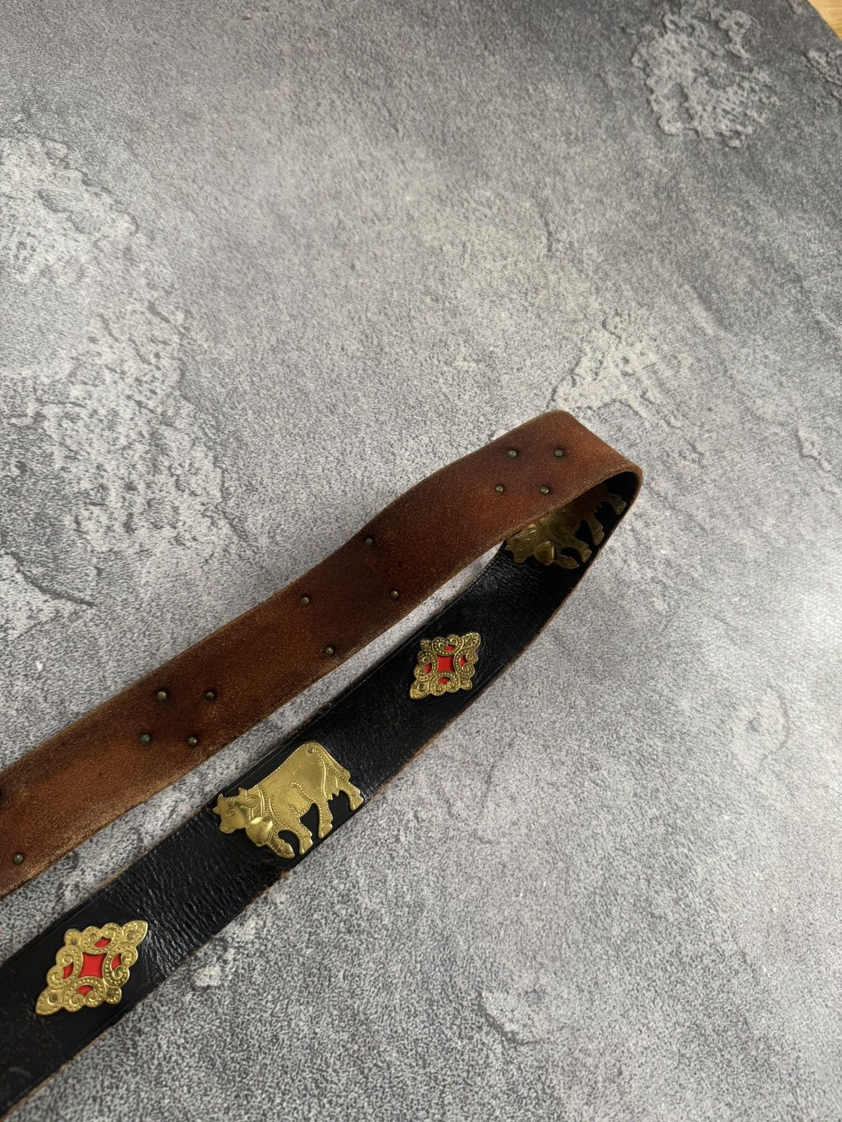 Etro 90s Retro vintage leather belt iconic cows 🐄 metal details Size ONE SIZE - 6 Thumbnail
