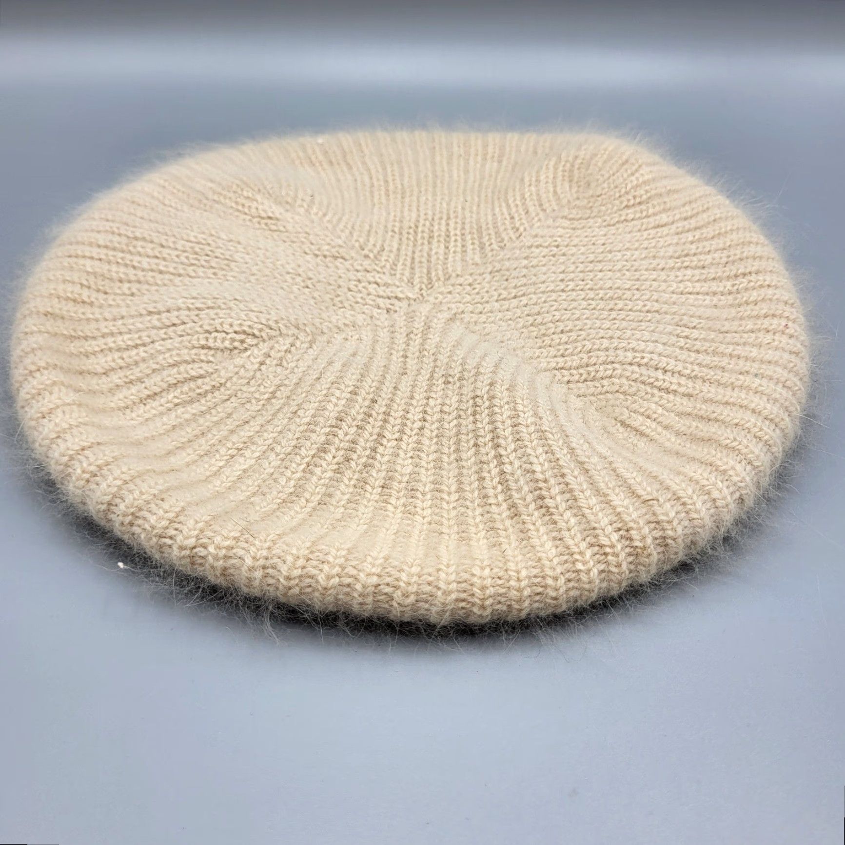 Vintage VINTAGE Aris Beret Hat Women OS Beige Cream USA Fuzzy Angora Wool Blend Knit Handcrafted Styled Parisian Casual 90s Womens Size ONE SIZE - 2 Thumbnail