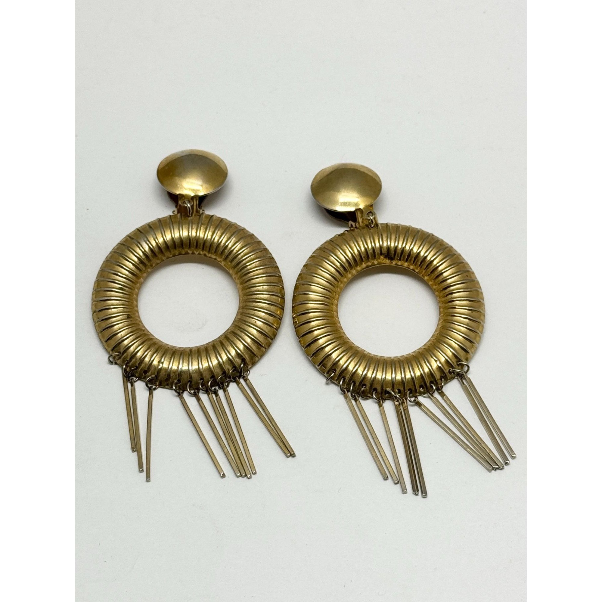Vintage Vintage gold hoop tassel earrings Size ONE SIZE - 4 Thumbnail