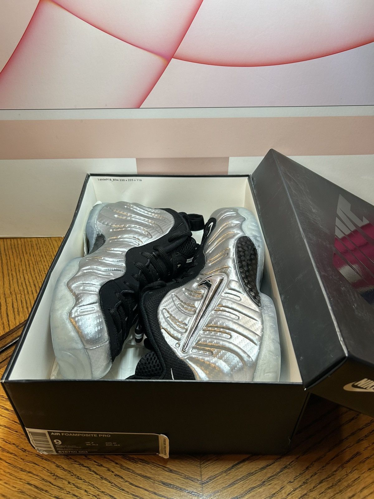 Nike Size 9- Nike Air Foamposite Pro Silver Surfer 2017 Size US 9 / EU 42 - 4 Thumbnail