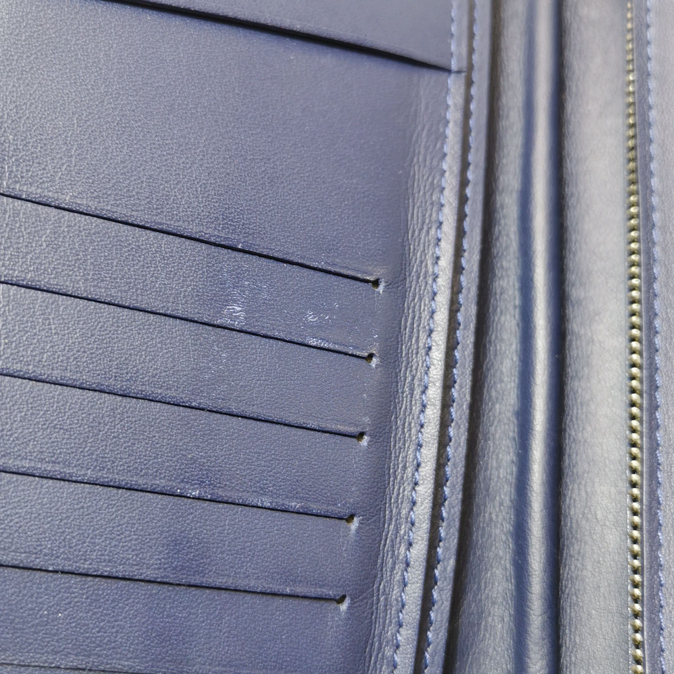 Louis Vuitton Louis Vuitton (LV) Brazza Colorblock Monogram Print Bifold Size ONE SIZE - 5 Thumbnail