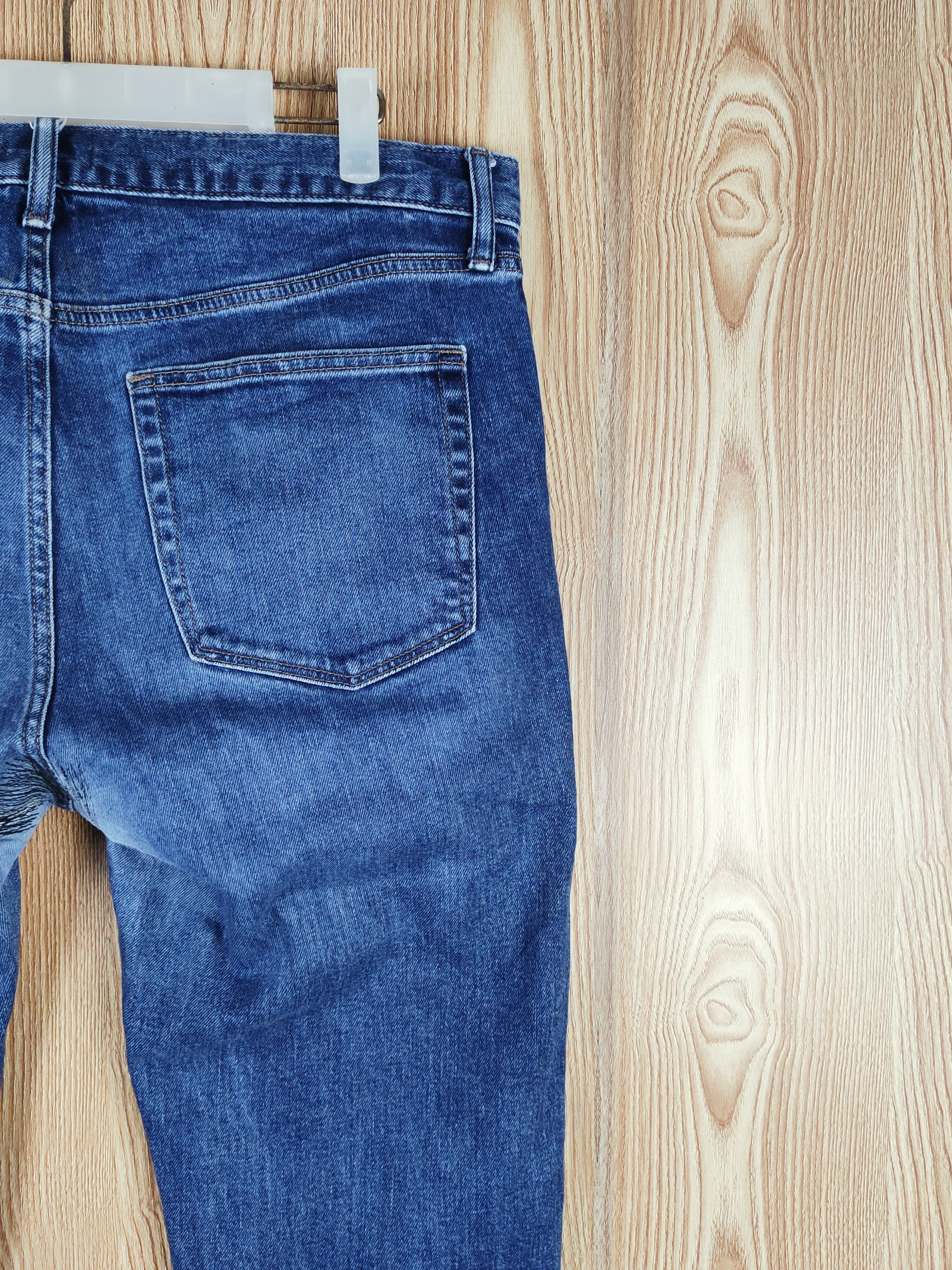 Japanese Brand Uniqlo Blue Distressed Ripped Jeans #S2724 Size US 35 - 11 Thumbnail