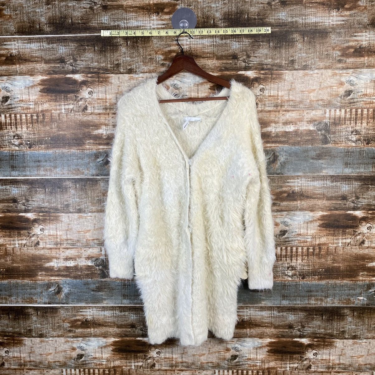 Vintage DL Aunt Maries White Mohair Cardigan Knitwear #C1169 Size M / US 6-8 / IT 42-44 - 1 Thumbnail