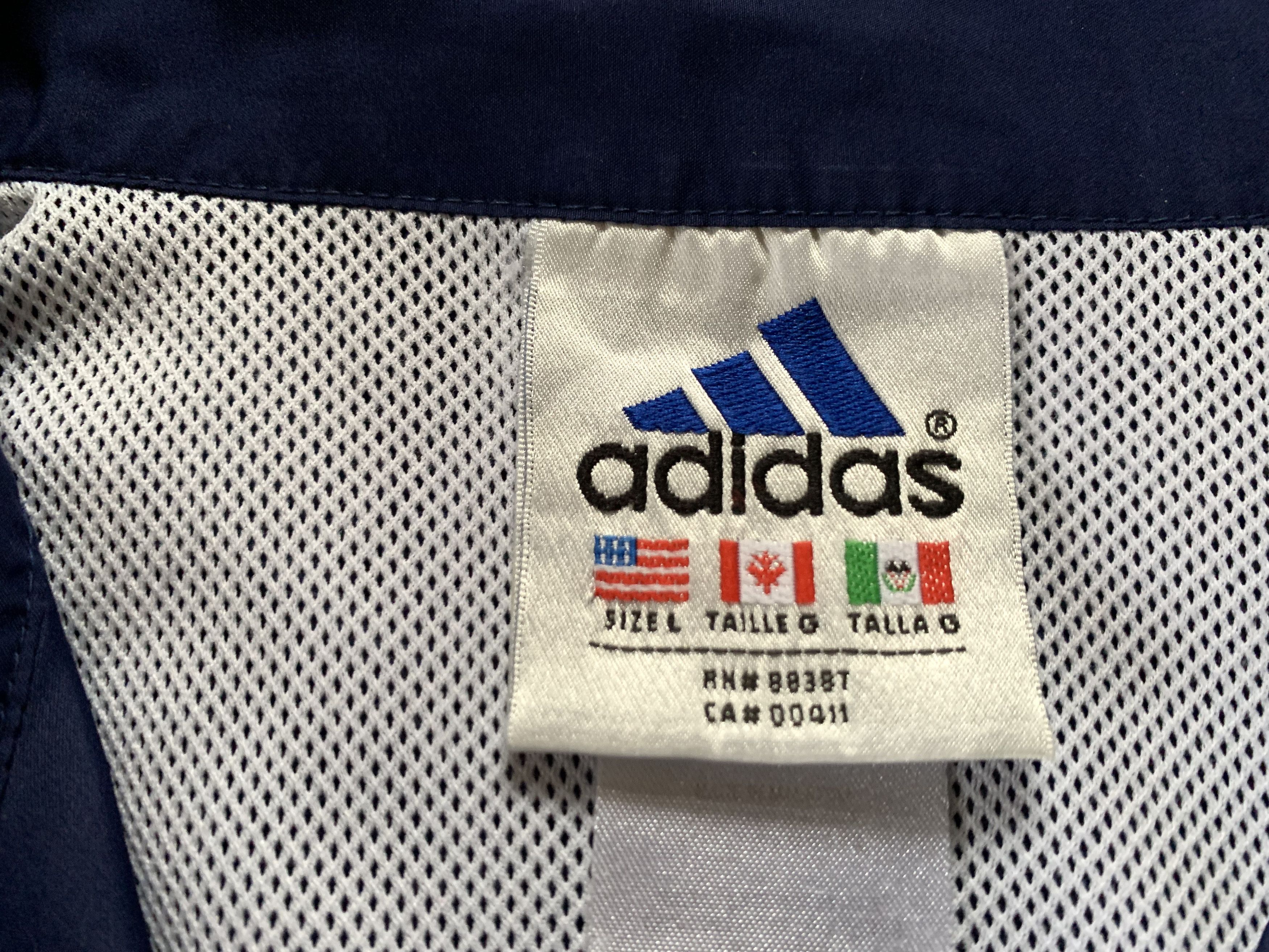 Adidas × Vintage Rare Adidas Vintage Stripe Lightweight Anorak Jacket Size US L / EU 52-54 / 3 - 7 Thumbnail