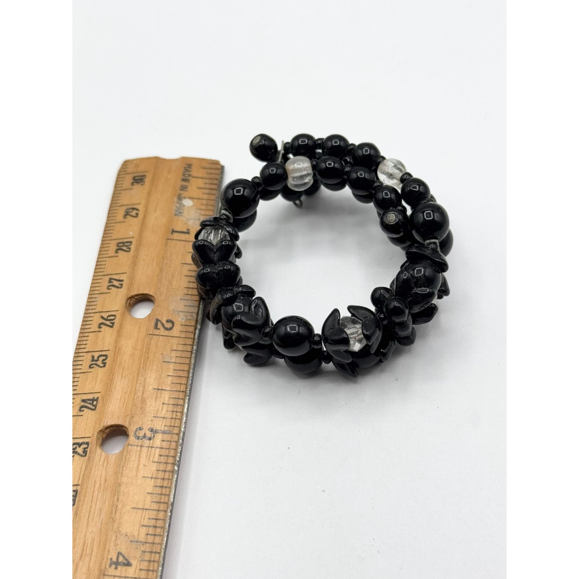 Vintage Vintage black glass beaded cuff bracelet Size ONE SIZE - 3 Thumbnail