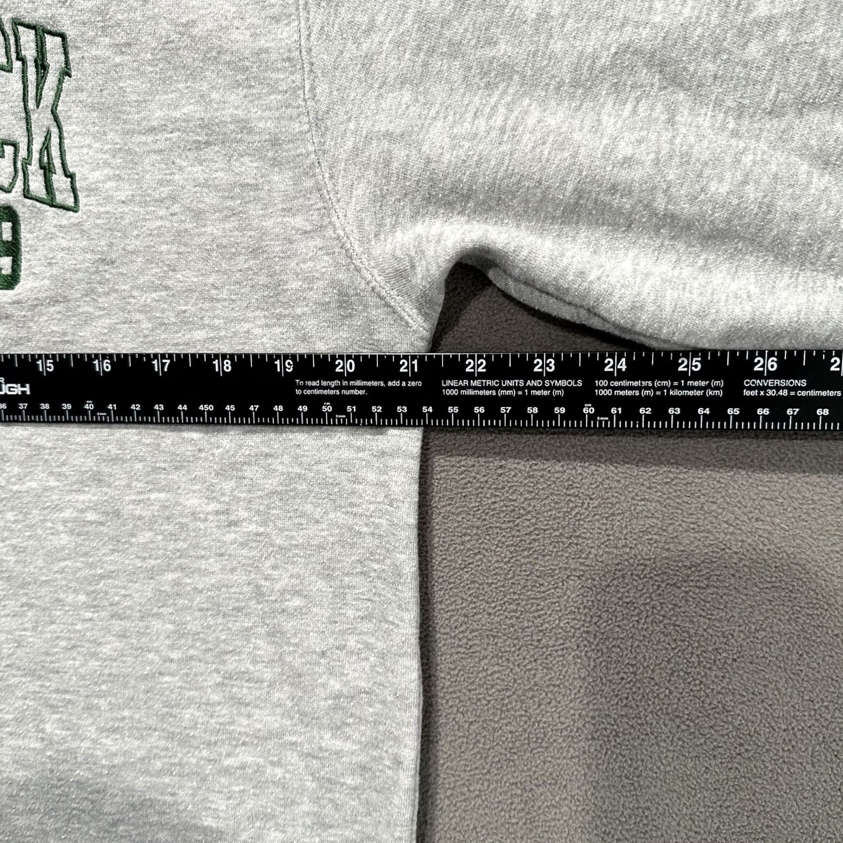 Vintage CI Sport Slippery Rock University Sweatshirt Mens Medium Gray Green Embroidered Size US M / EU 48-50 / 2 - 7 Thumbnail