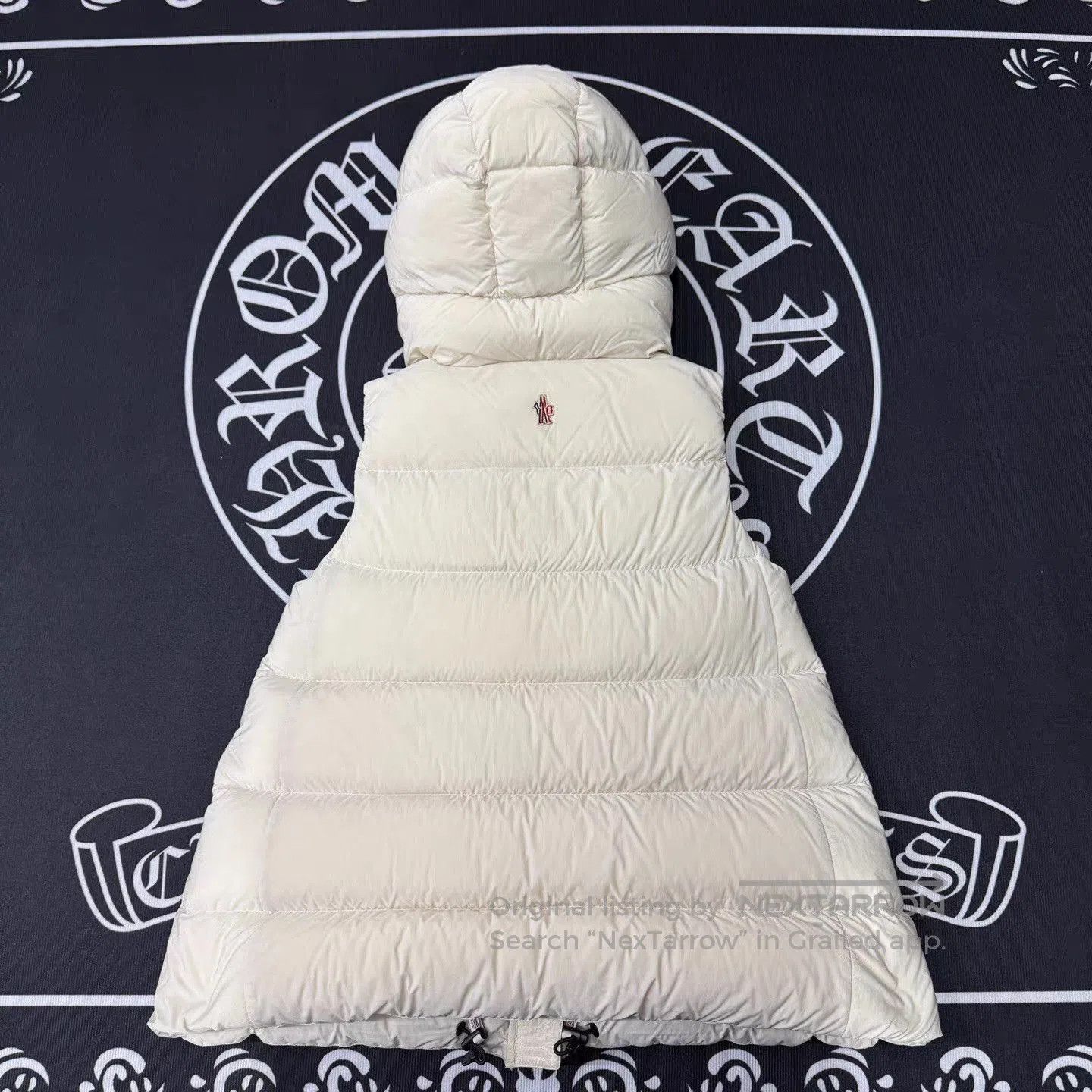 Moncler White Padded Hooded Vest. Size US M / EU 48-50 / 2 - 2 Thumbnail