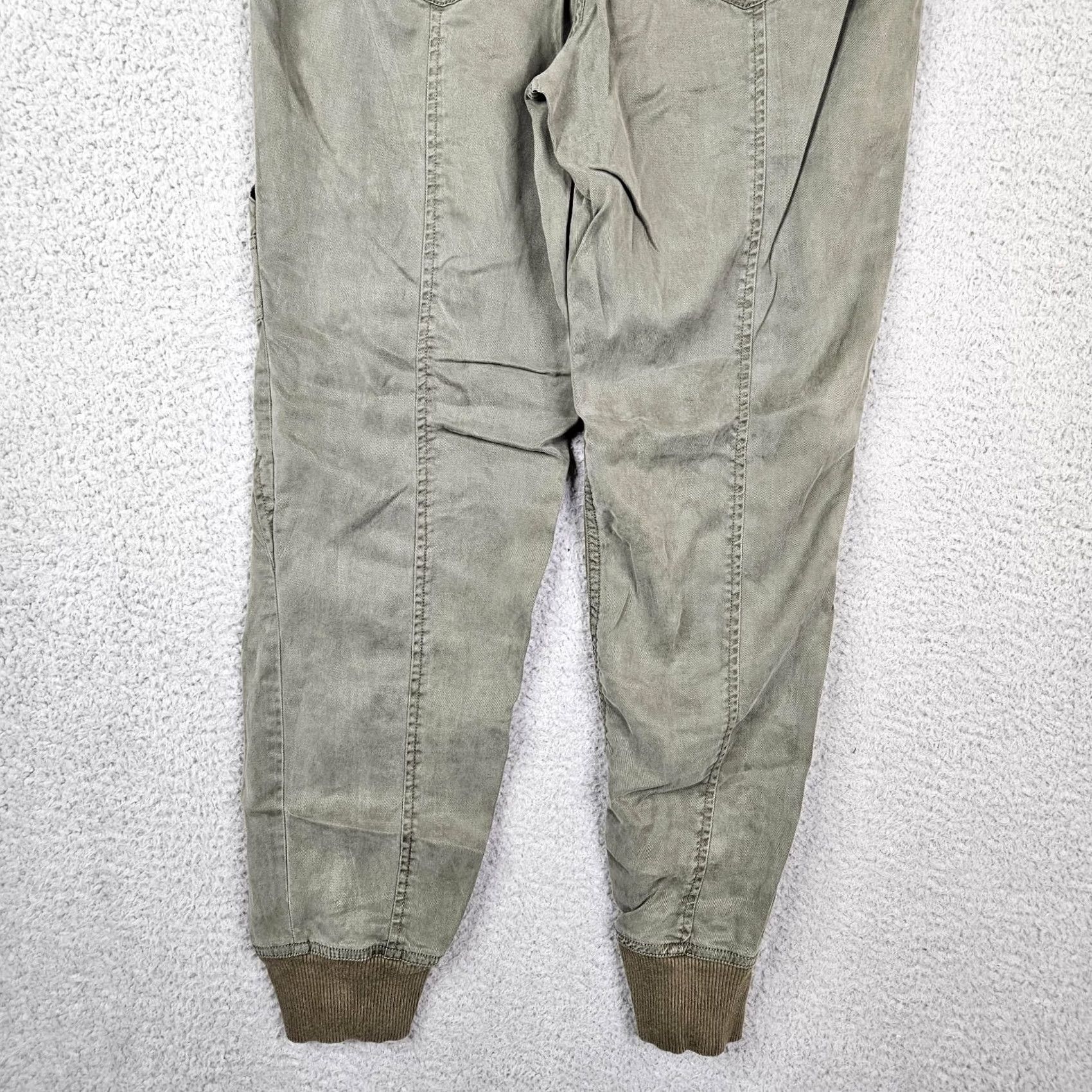 Anthropologie Anthropologie The Nomad Women’s Army Green Jogger XS Regular Color Green Size 26" / US 2 / IT 38 - 7 Thumbnail