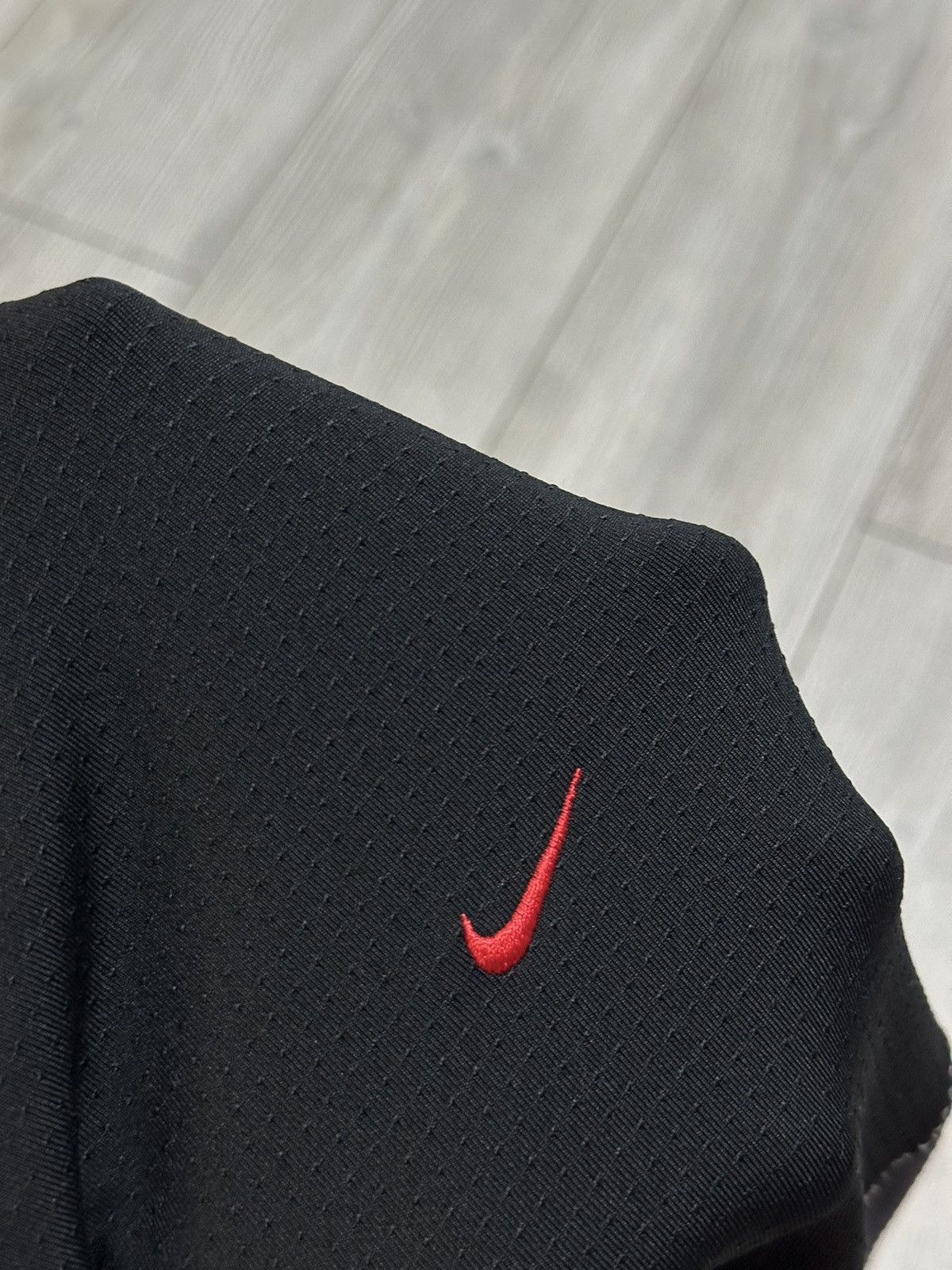 Nike Vintage Nike Sphere React Drill Y2K Jacket Size US L / EU 52-54 / 3 - 3 Thumbnail