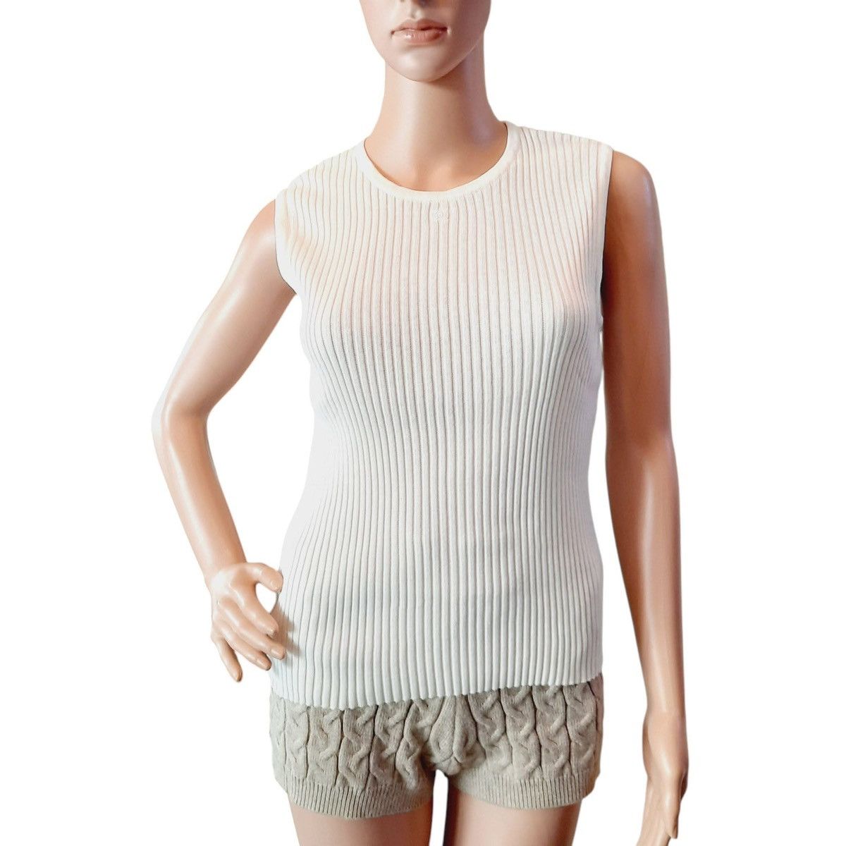 Chanel × Vintage VTG Chanel tank top 98P Size L / US 10 / IT 46 - 6 Thumbnail
