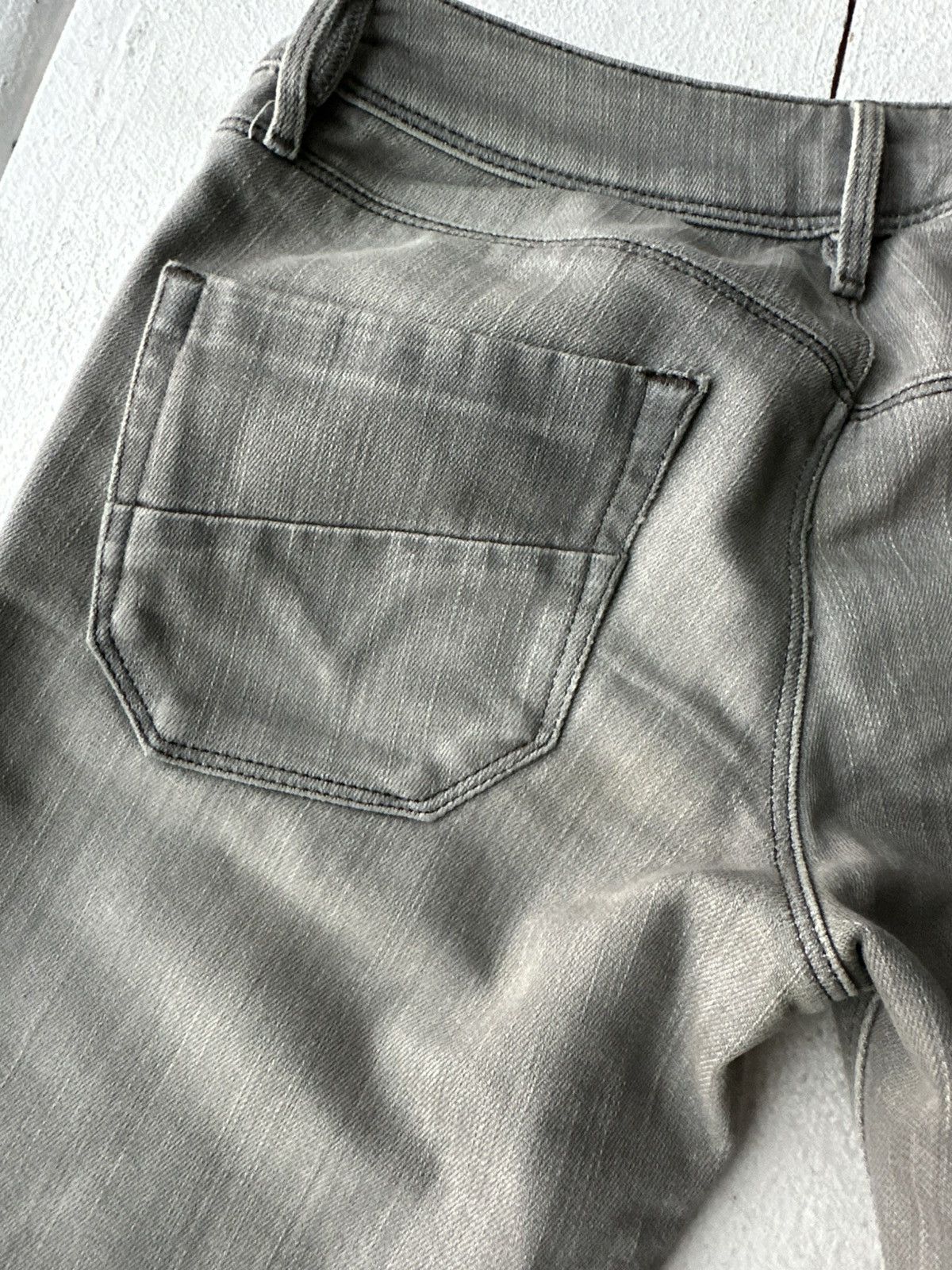 Diesel 🚨Gothic Diesel Regular Slim relax Flared Jeans Womens Size 28" / US 6 / IT 42 - 18 Thumbnail