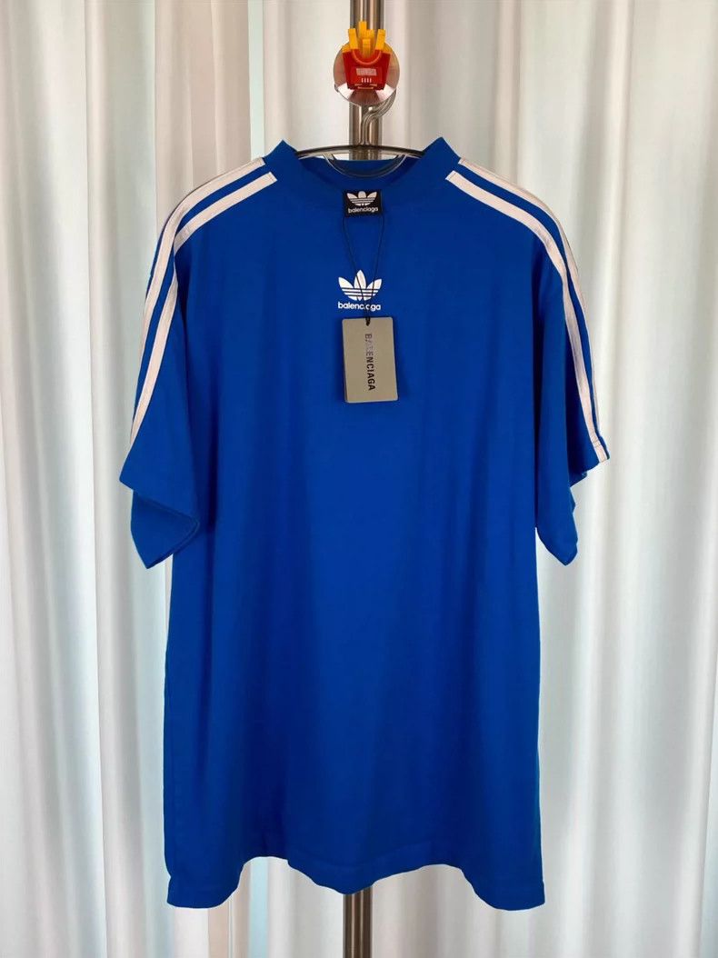 Balenciaga Balenciaga Logo monogrammed crewneck short sleeve T-shirt Size US S / EU 44-46 / 1 - 1 Thumbnail