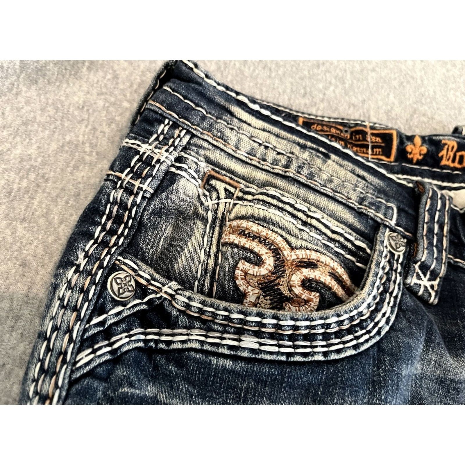 Vintage Rock Revival Jeans Mens 42x31 Distressed Straight Denim Blue NWT Size US 42 / EU 58 - 3 Thumbnail