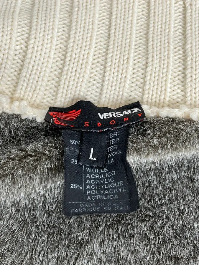 Versace 2000s Versace Blue & Beige Patch Zip-Up Sweater Size US S / EU 44-46 / 1 - 10 Thumbnail