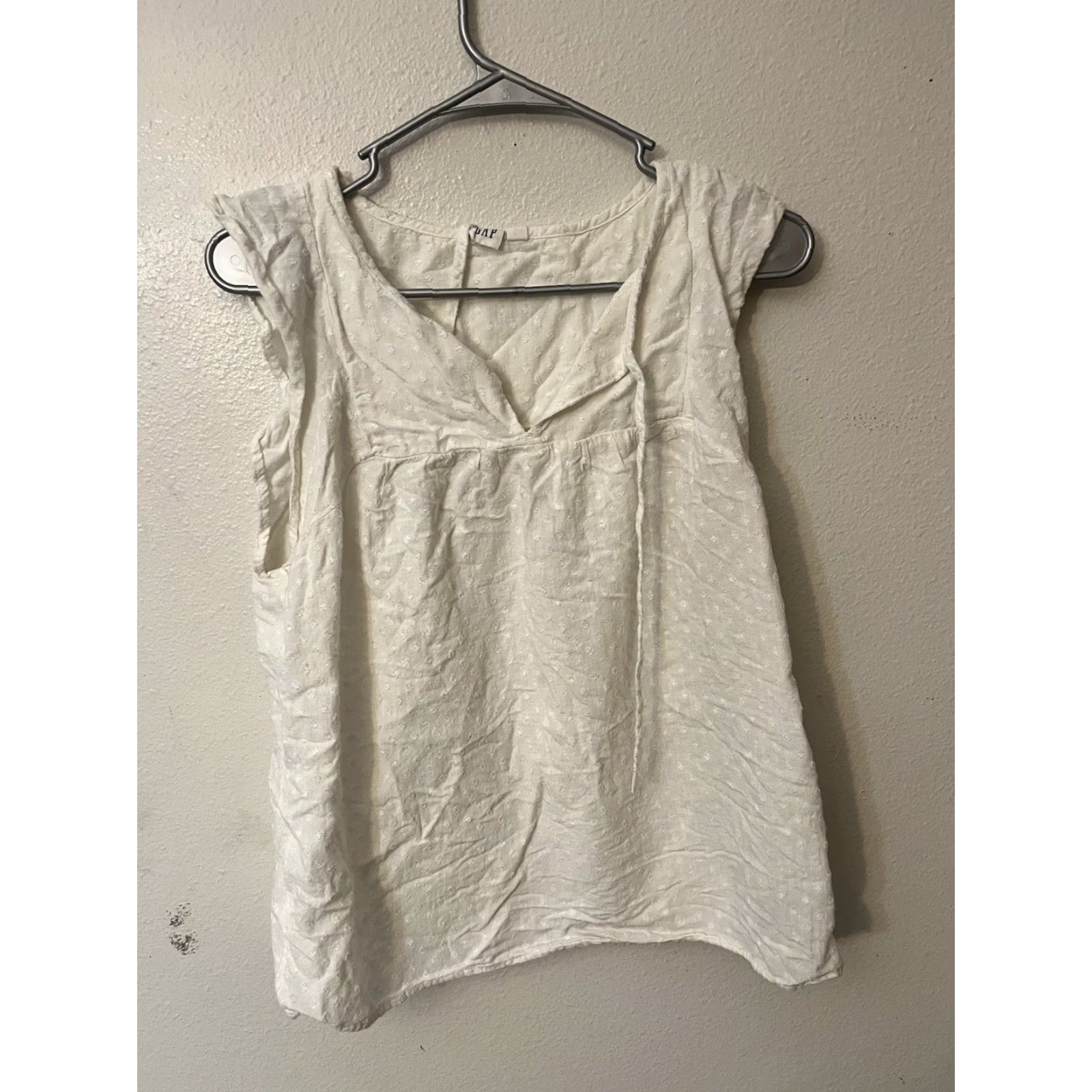 Gap GAP White Cap Sleeve Blouse Shirt Womens S Embroidered Tie Front Floral Cap Sleeve V-Neck Lightweight Size S / US 4 / IT 40 - 2 Thumbnail