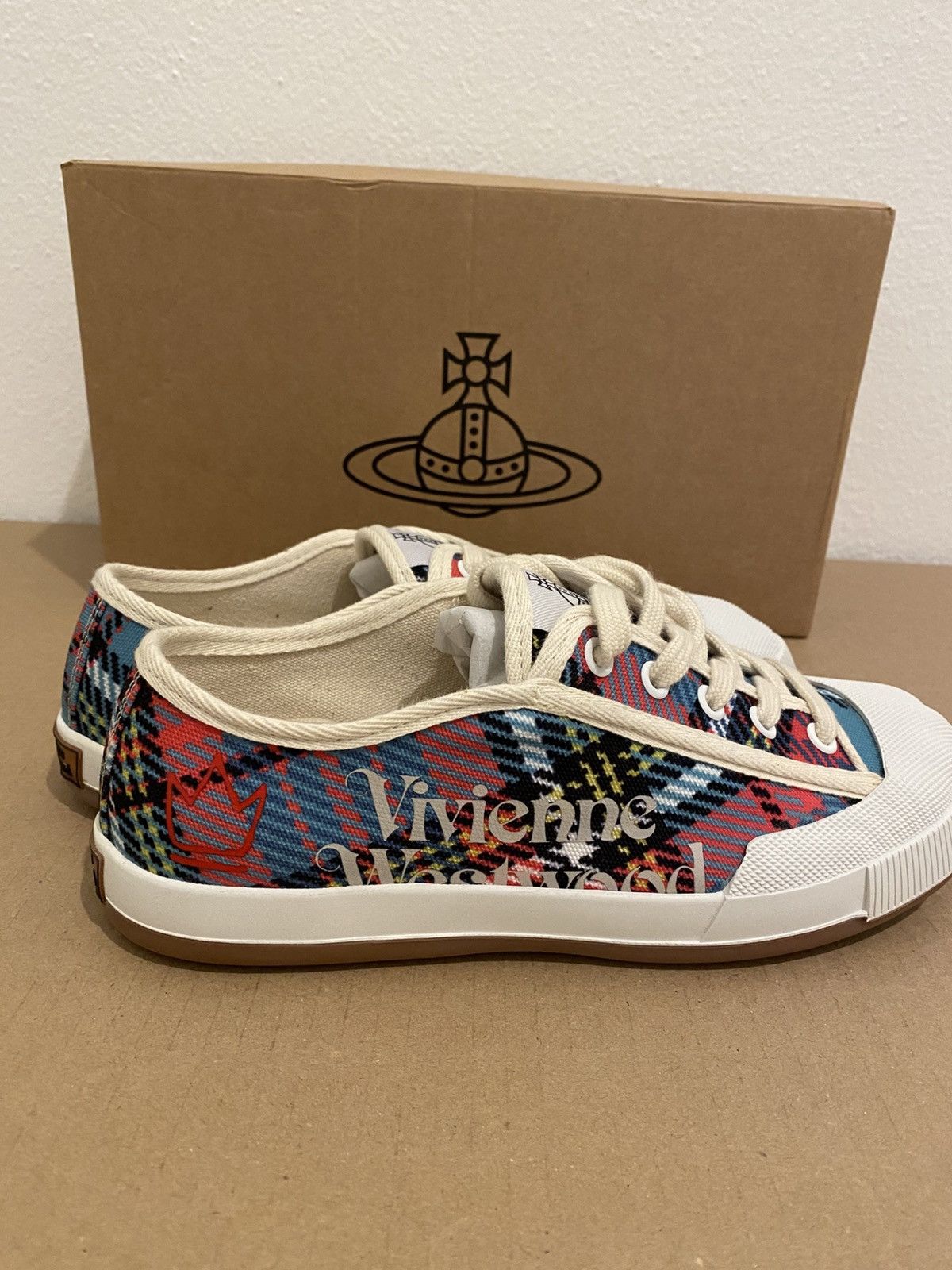 スニーカー Vivienne Westwood ANIMAL GYM SNEAKER (75020057M_W0005B401) Vivienne Westwood Sneaker 75020057M W00J1 ANIMAL GYM SHOE