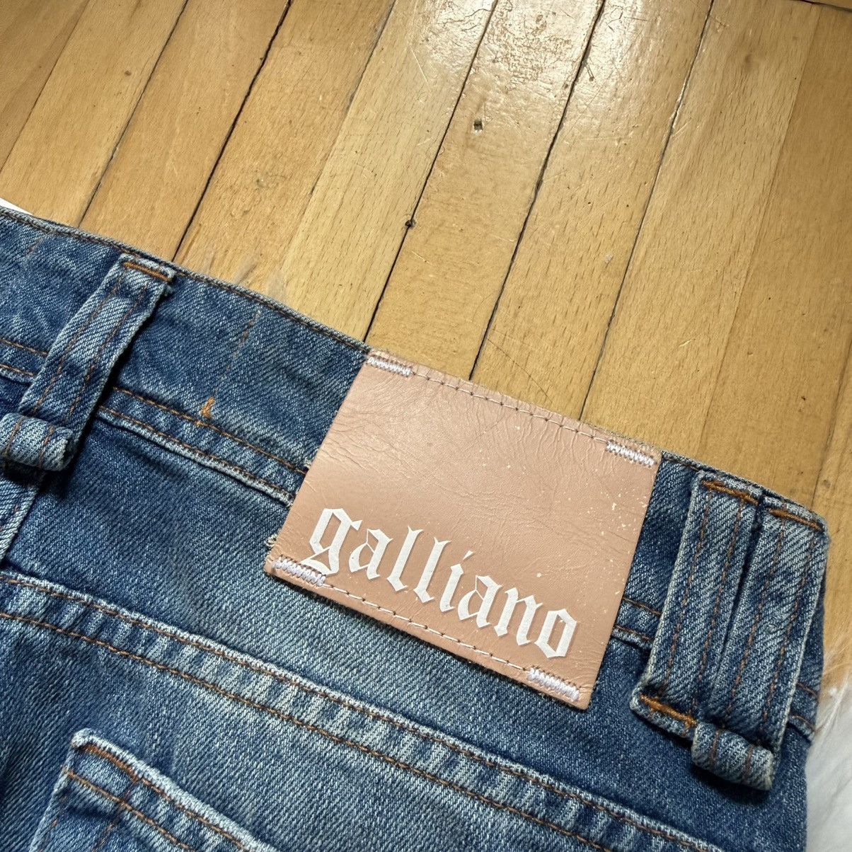 John Galliano 📌 NEW John Galliano Y2K 00s Big Logo Straight Jeans Size 25" / US 0 / IT 36 - 6 Thumbnail